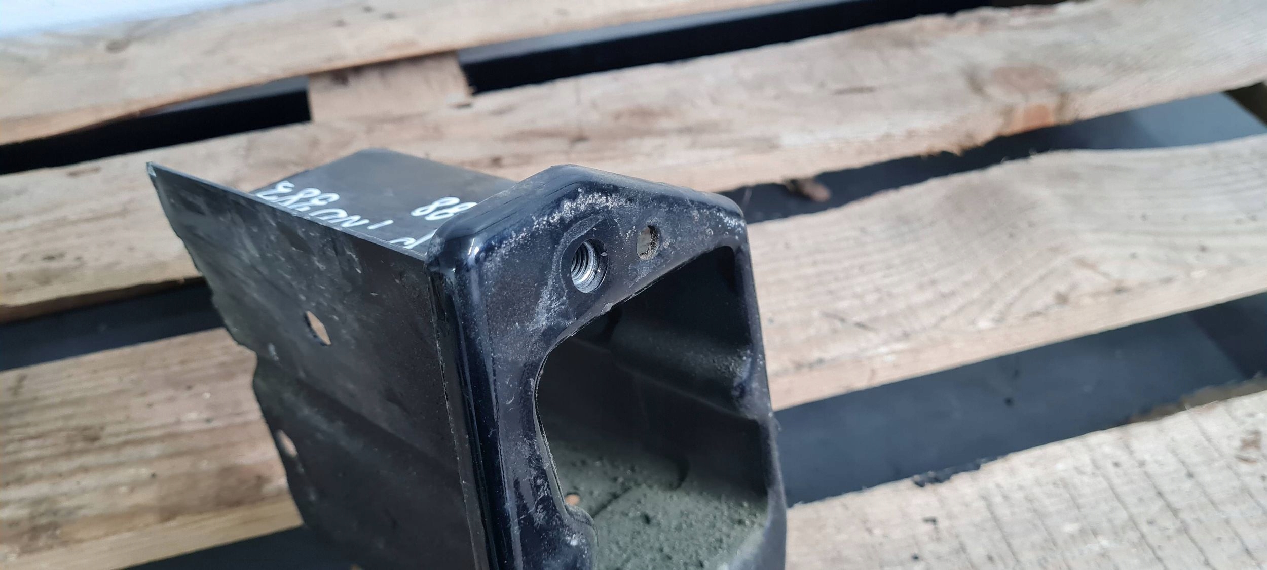 S4 B8 A4 quarter right right front pipe end LZ9Y A5 8T