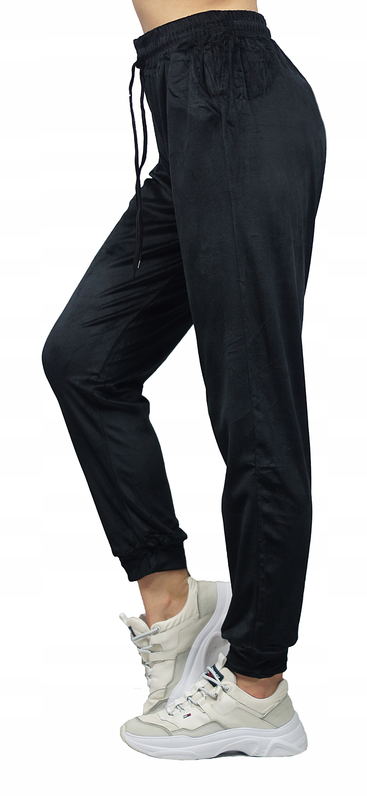 PRĄŻKOWANE SPODNIE DRESOWE WELUROWE D907 r.XL/2XL Rozmiar XL/XXL