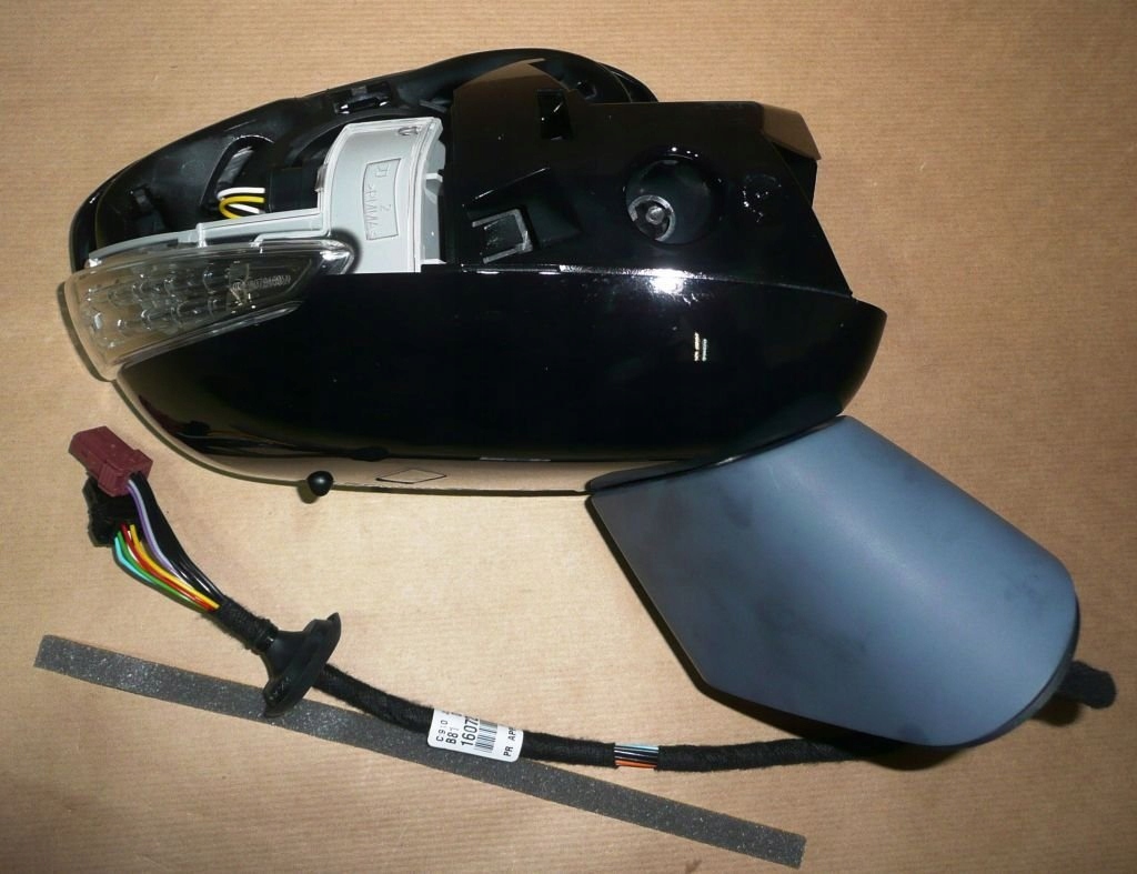 LUSTERKO BOCZNE CITROEN DS5 >2016 PRAWE Producent części Citroen OE