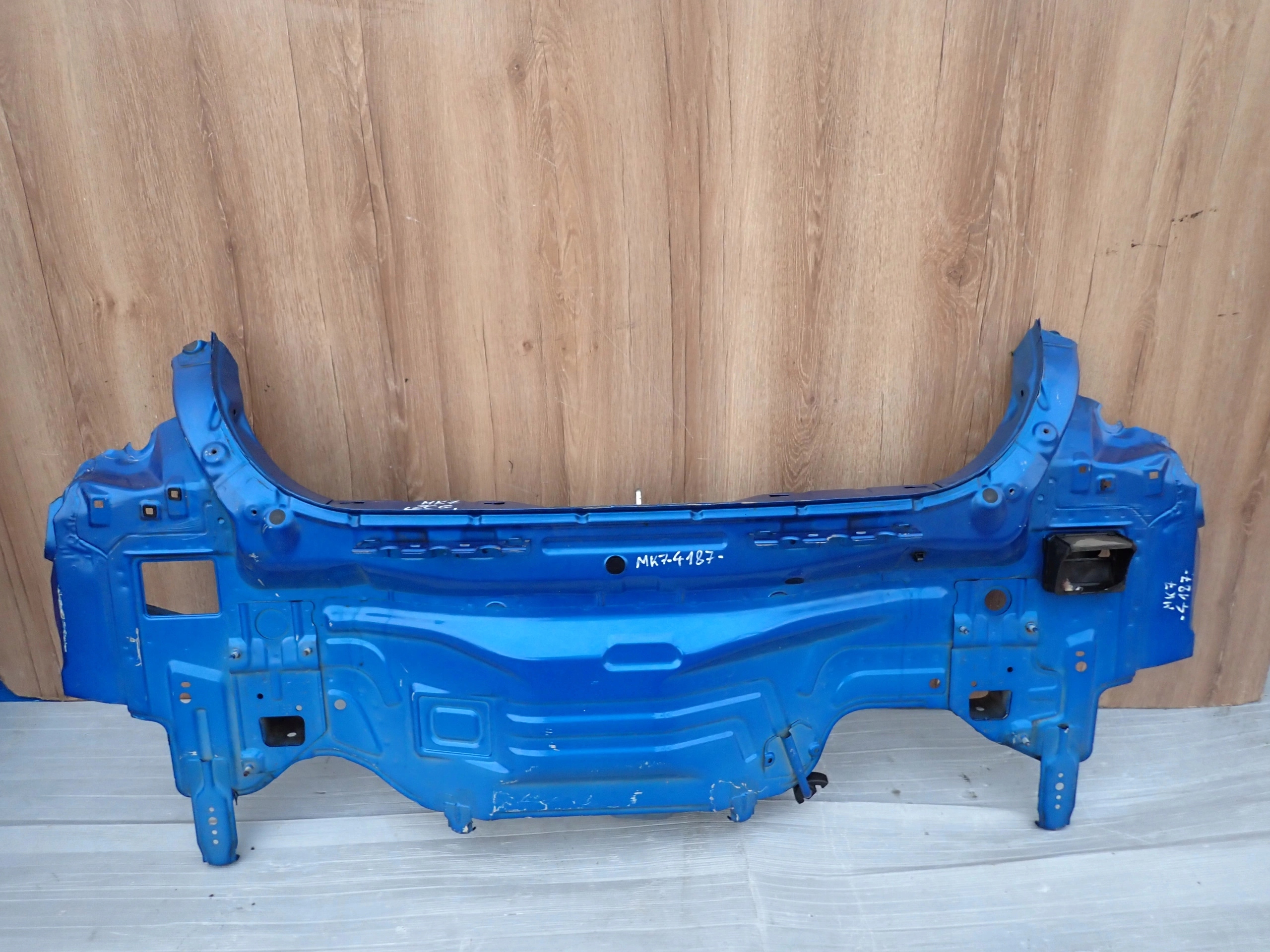 suzuki SWIFT MK7 5d 10 ремень задний