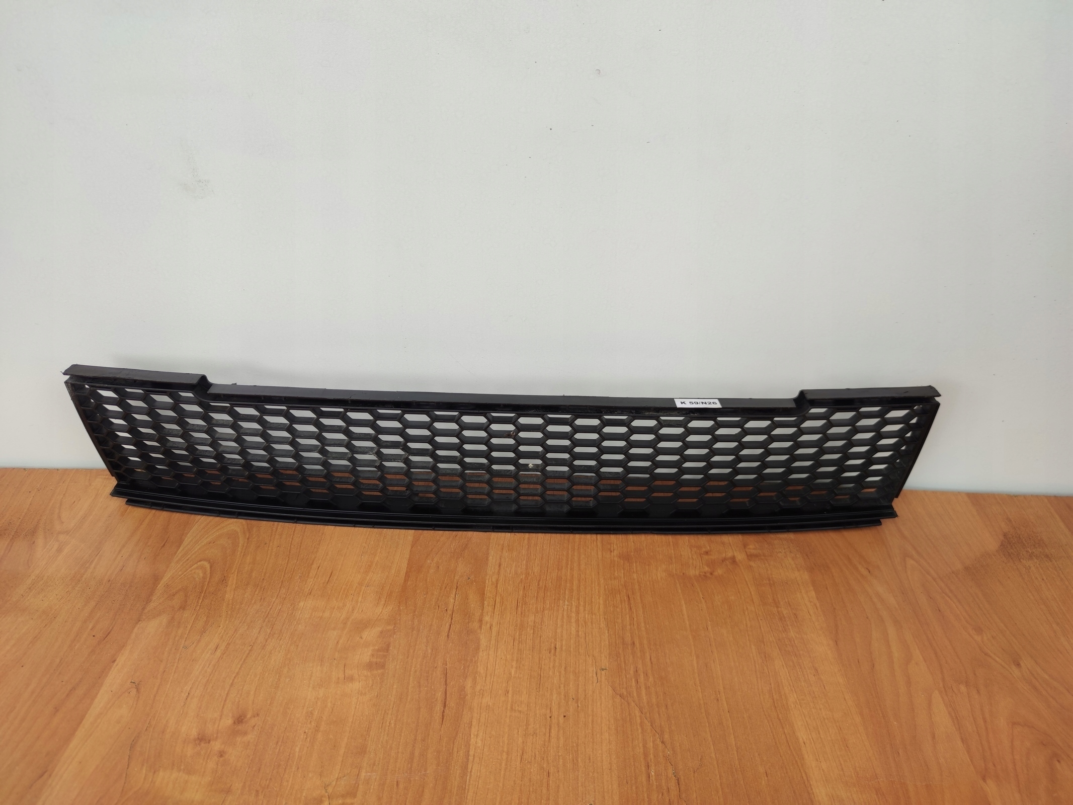 FIAT 500 grid of a bumper central grille lower