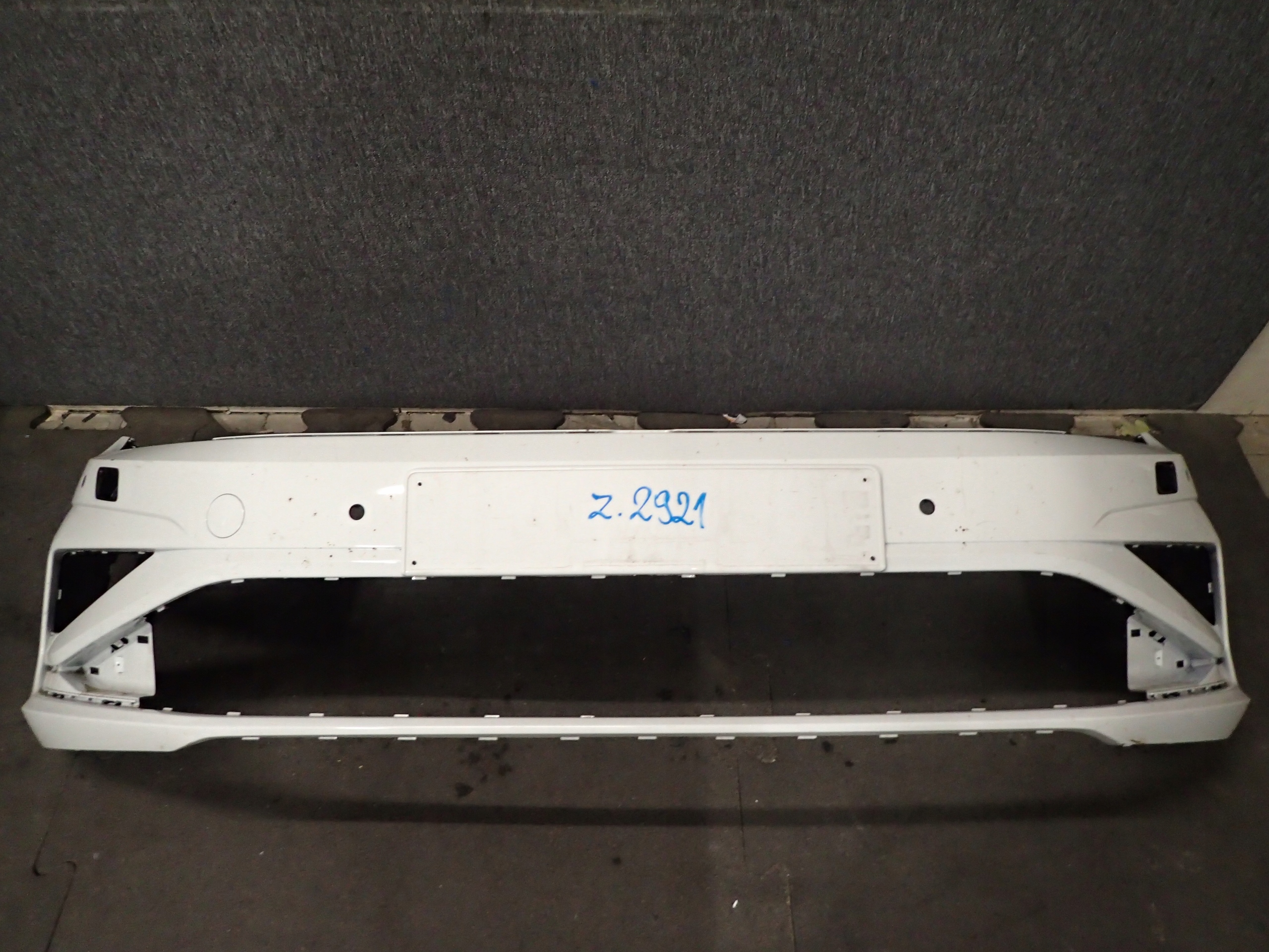 bumper front VW SPORTSVAN LIFT