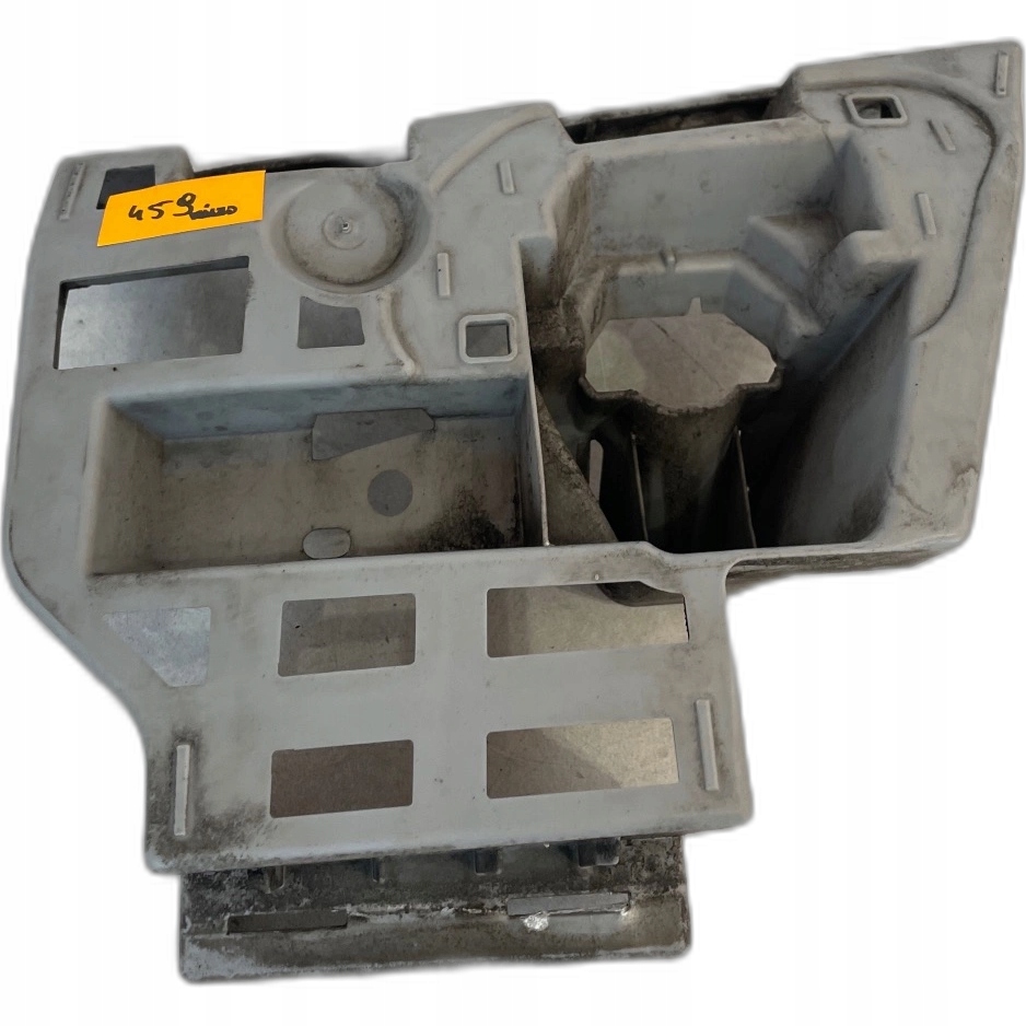 bumper bracket front left Skoda Octavia III