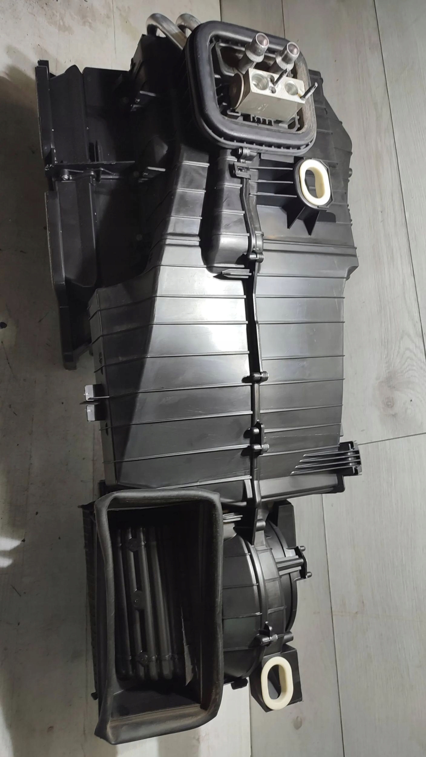 Mercedes-Benz A W176 2017 heater