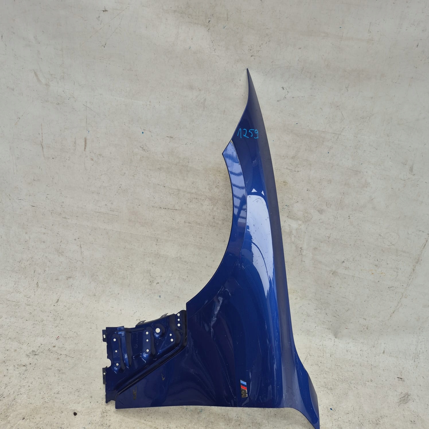 BMW I4 G26 21- fender left front front 8739309 B.LADNY