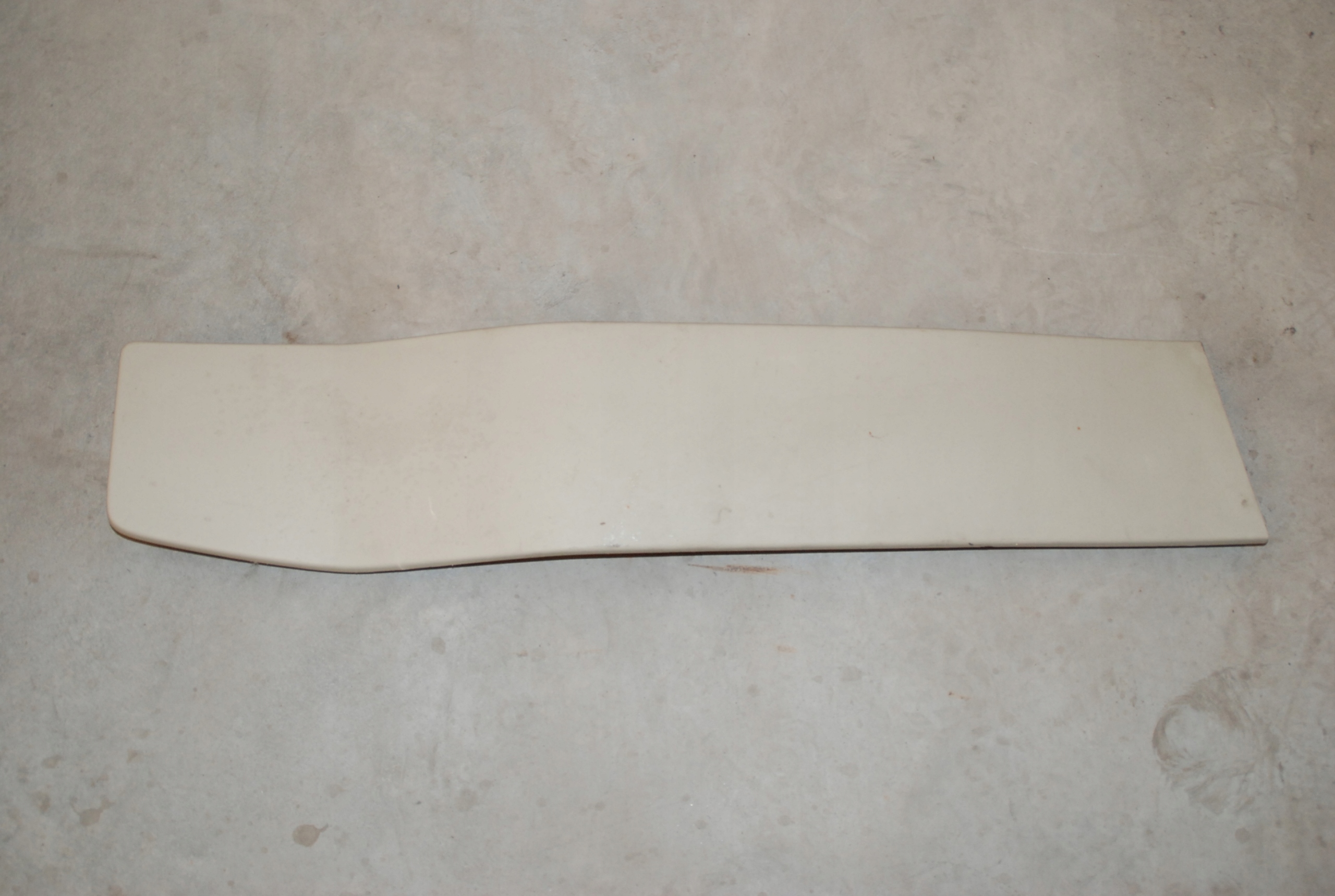 OSŁONA MASKOWNICA TAPICERKA VOLVO FH 4