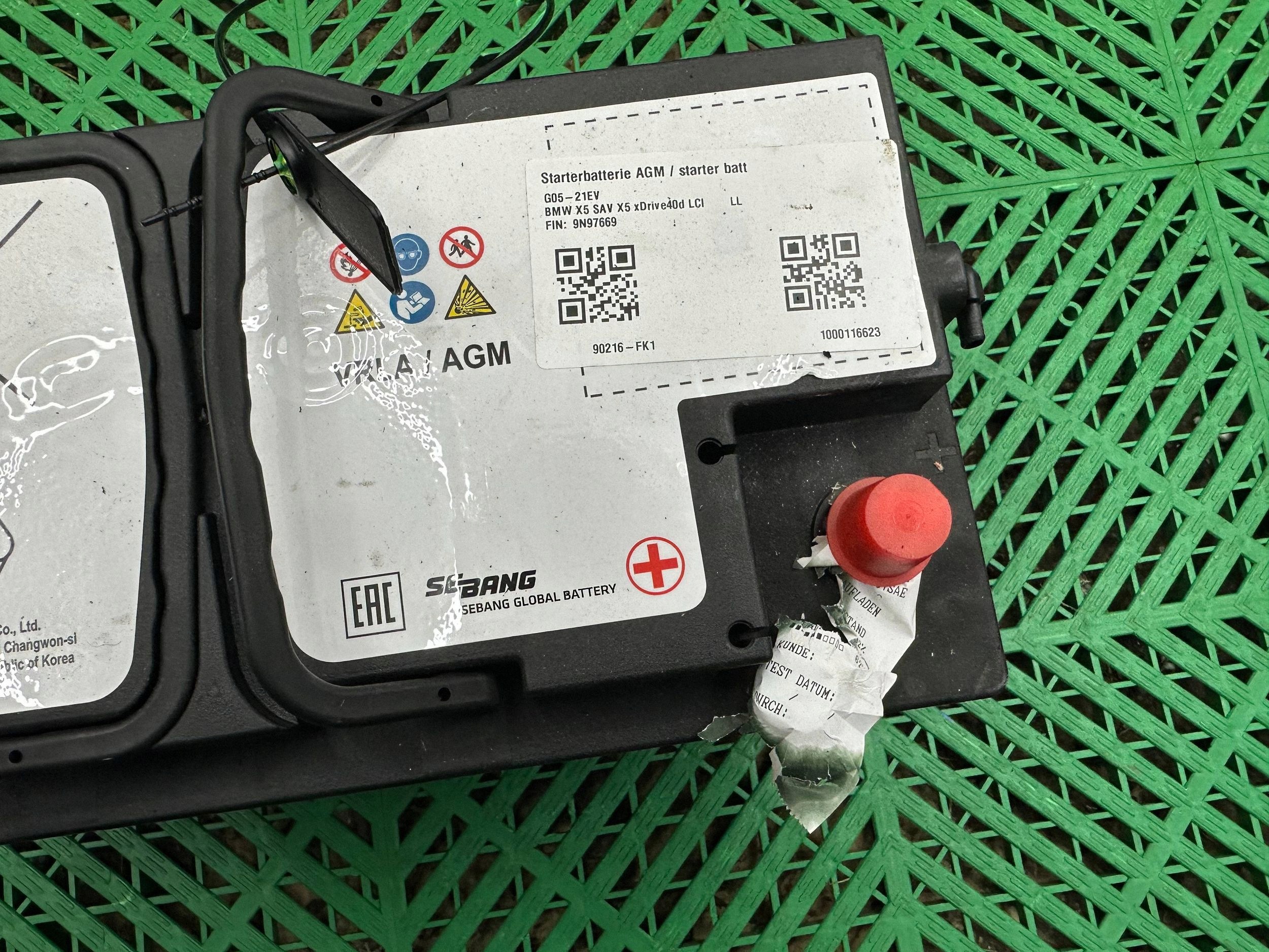 AKUMULATOR AGM START-STOP 12V 92AH 850A BMW