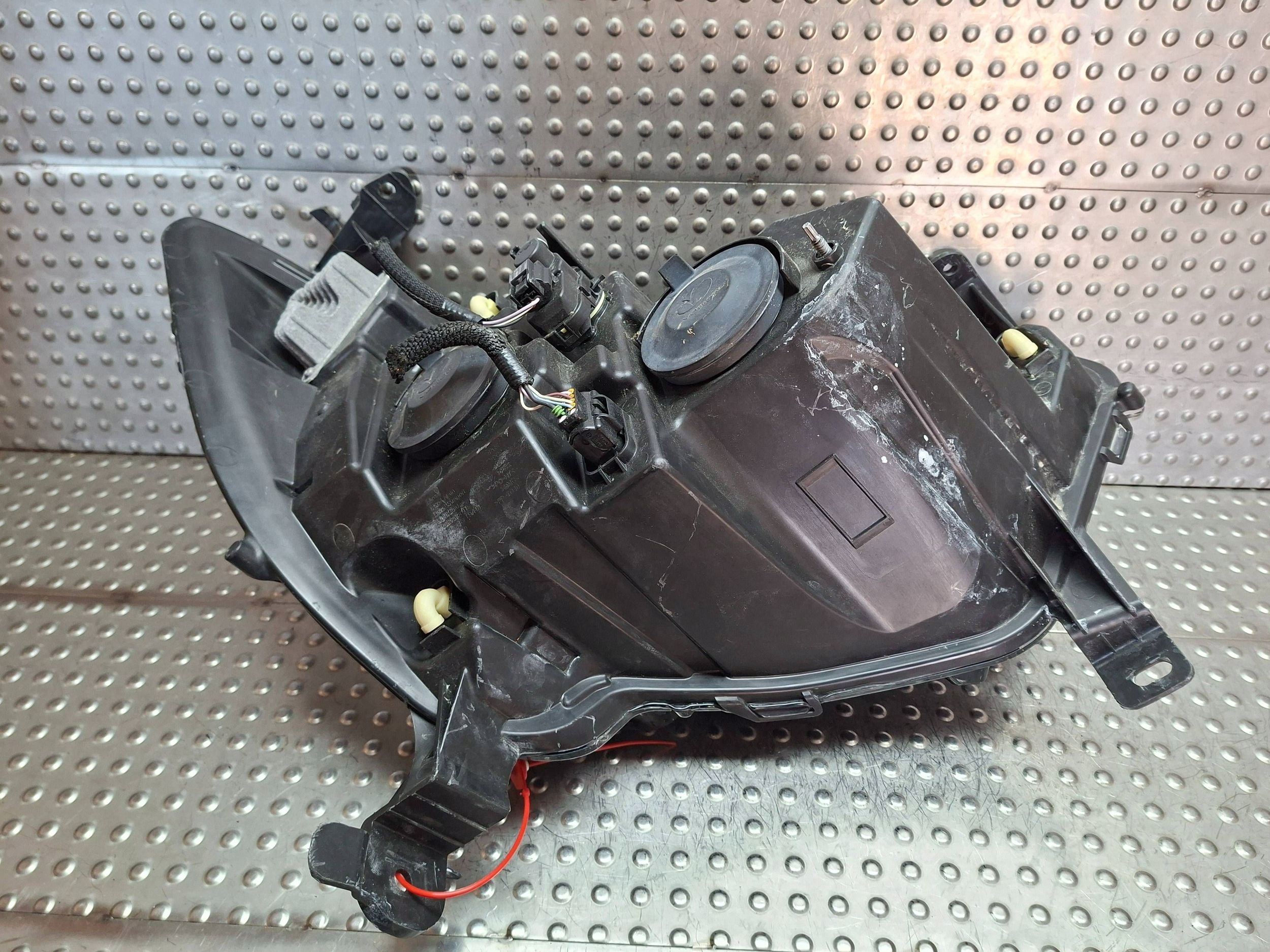 light front left 260607867R RENAULT MASTER III LIFT 2019