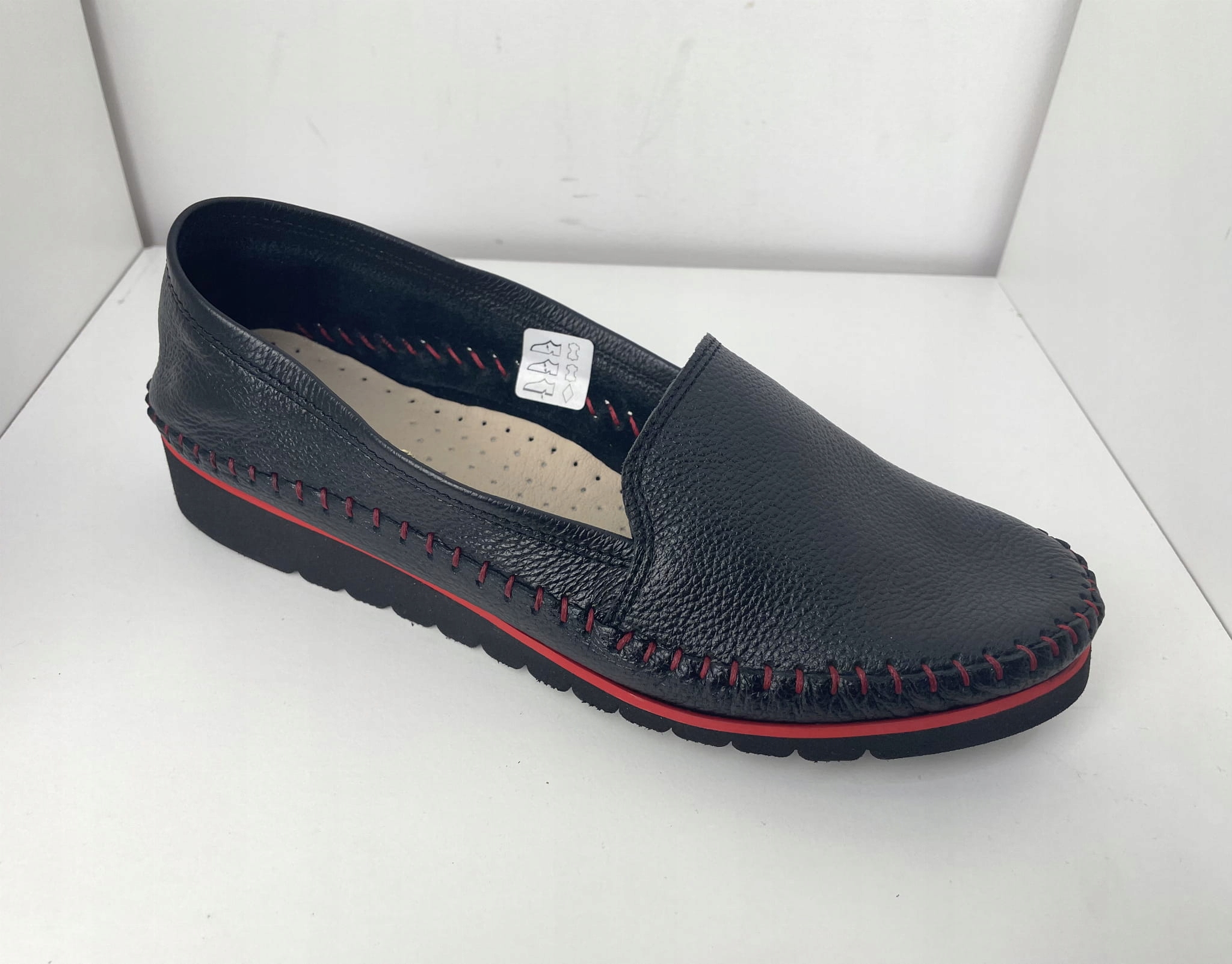 Dámské mokasíny Higo kožené 2176/1 Černá 37