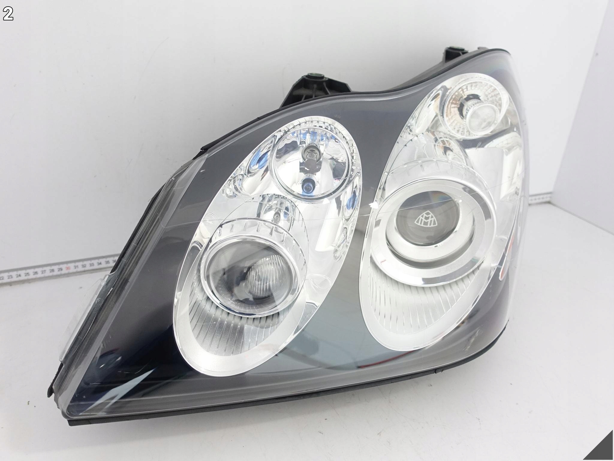 MAYBACH 57 W240 62 V240 03-13 světlo HEADLIGHT XENON levá předek EUROPA