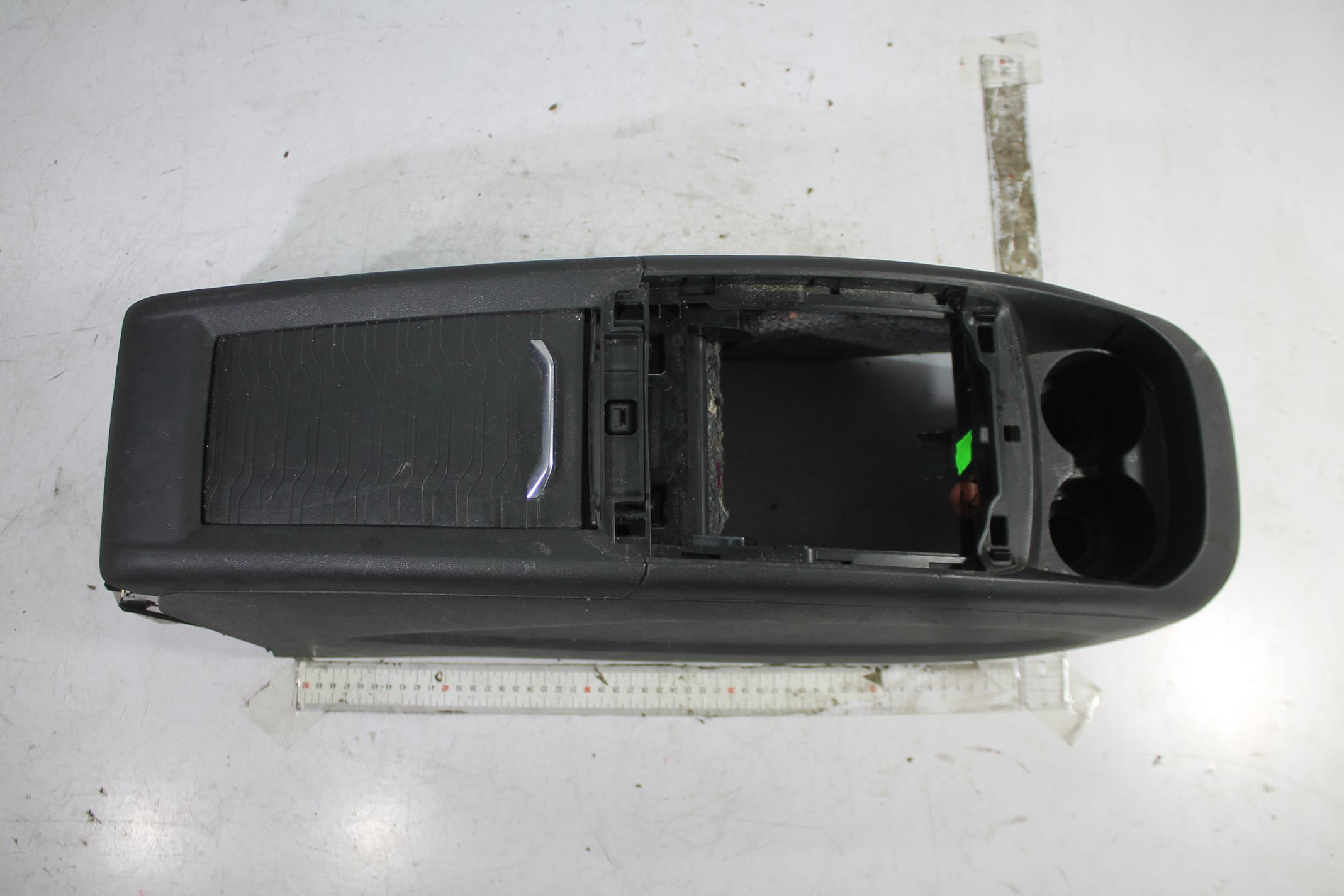 TUNEL 9677280477 C4 II GRAND PICASSO 13-19 EU