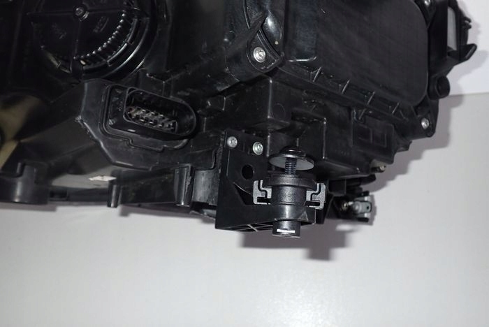 VW T-ROC TROC FULL LED 17- reflektor right light right 2GA941036H