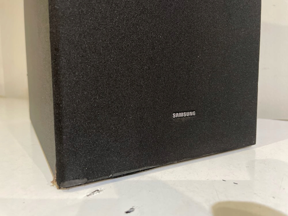 Soundbar Samsung HW-Q60B 3.1 340 W Kod producenta HW-Q60B