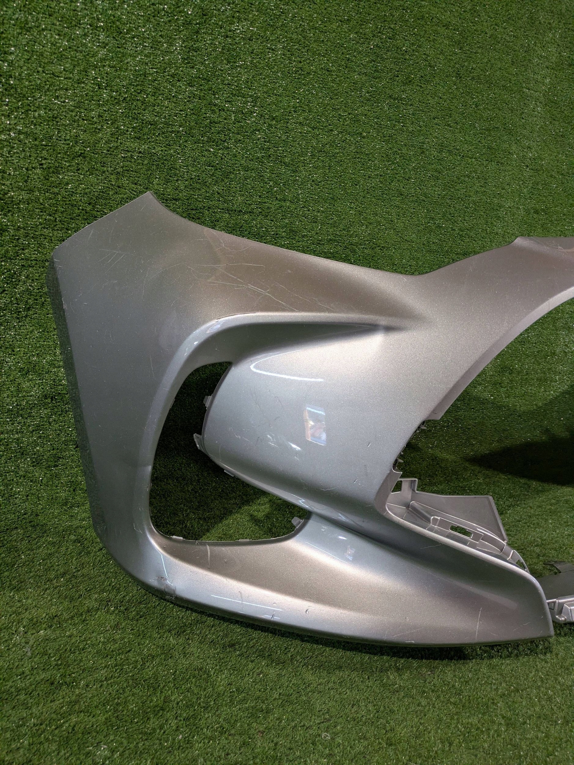 front bumper front TOYOTA YARIS IV NR.Z9228