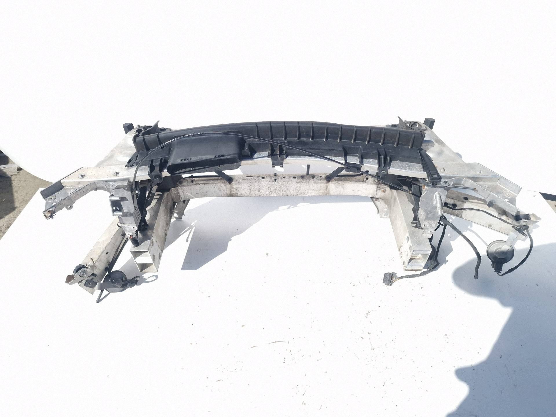 support panel for radiators pillar iron MERCEDES GLC W253 STAN as for ZDJECIACH USZ