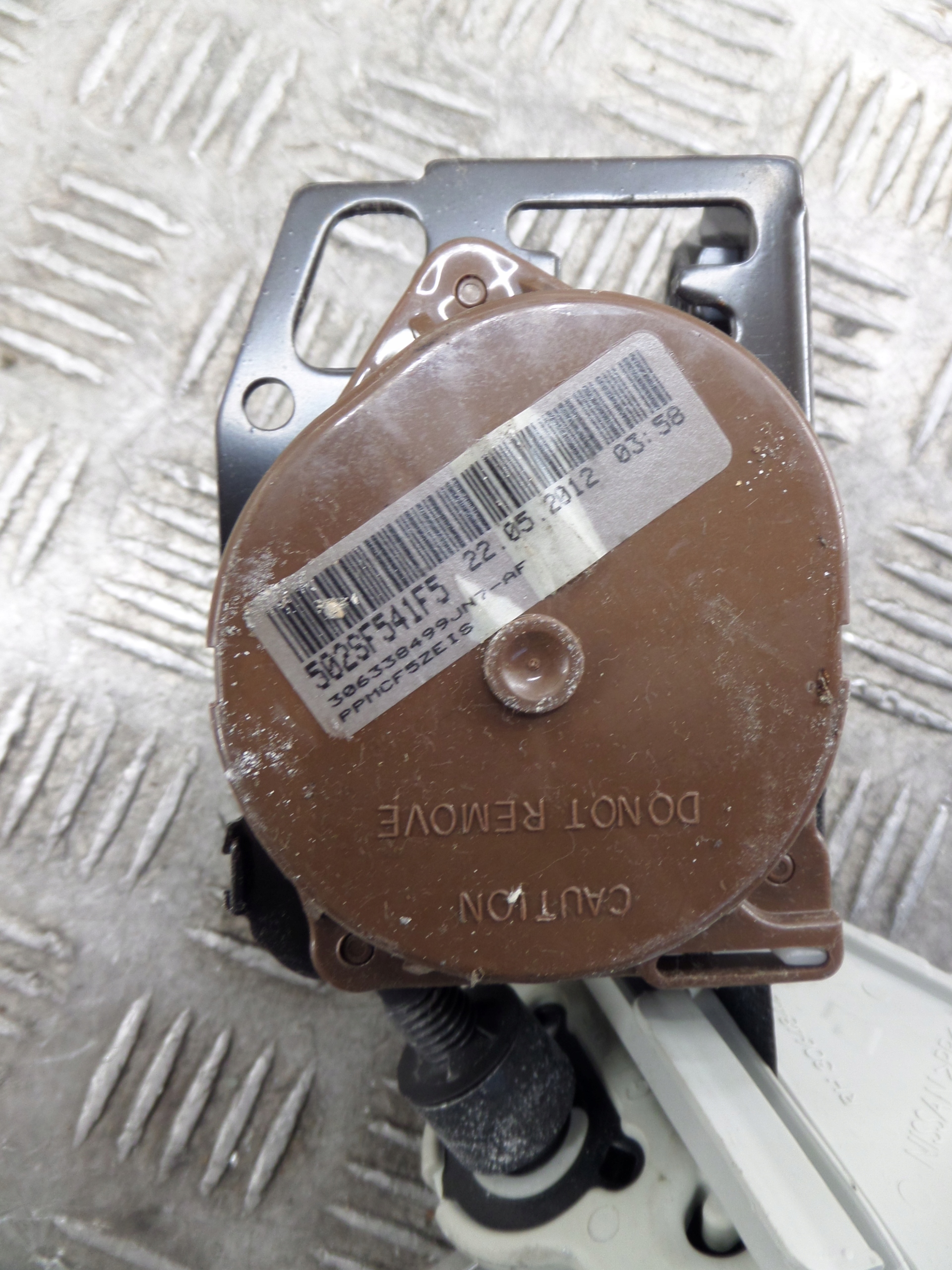 Gurten Sicherheits Nissan OE 89844EY10A