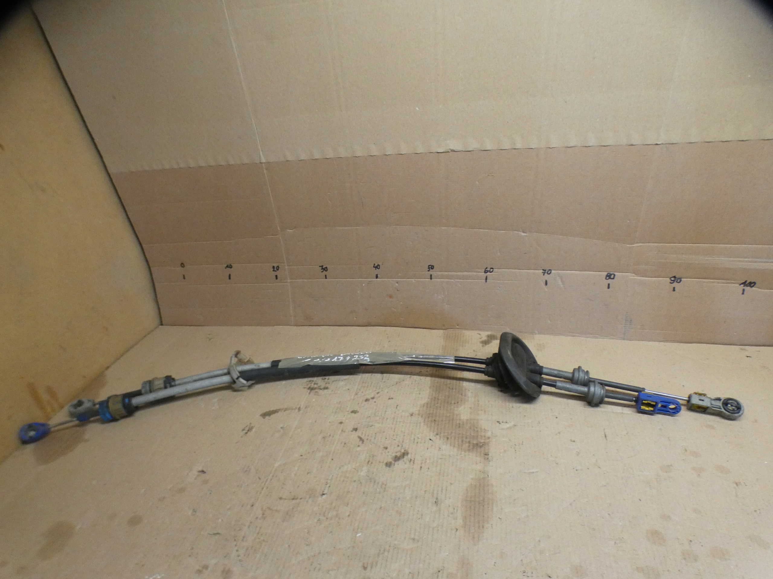 Câble Mécanisme levier vitesse Engrenage Peugeot RCZ 119174232