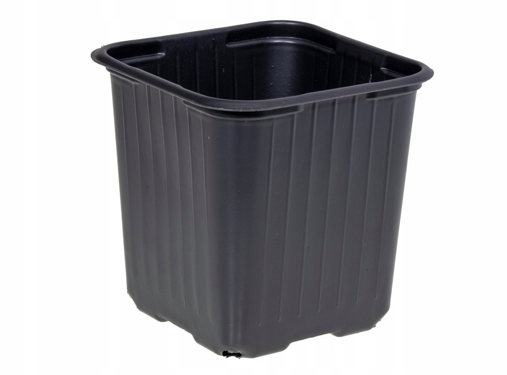 Štvorcový mäkký kvetináč 8x8/8 cm 0,28 l 2400 ks