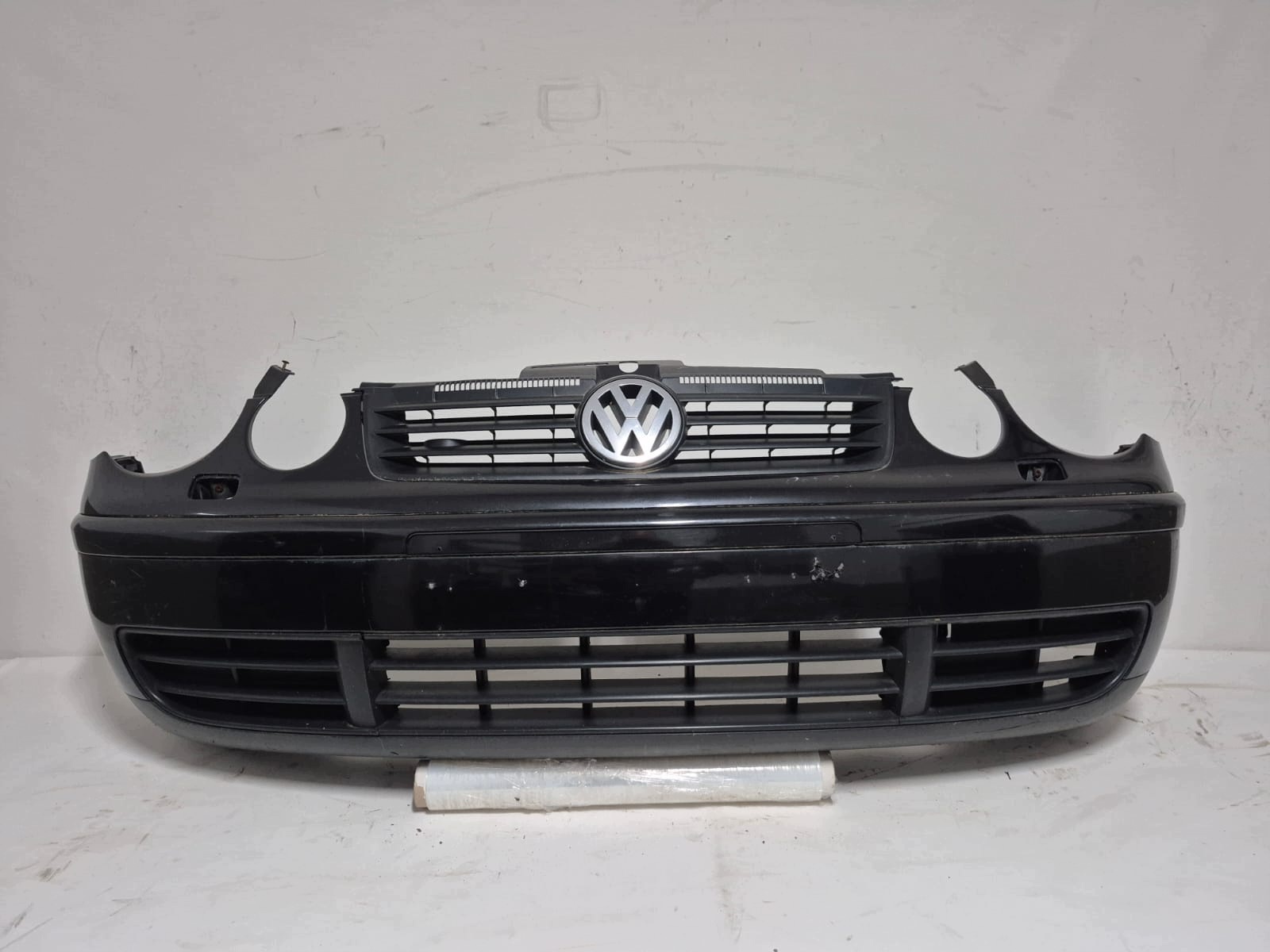 VW POLO IV 6Q OKULAR 01- bumper front front grill 6Q0807221 SPR