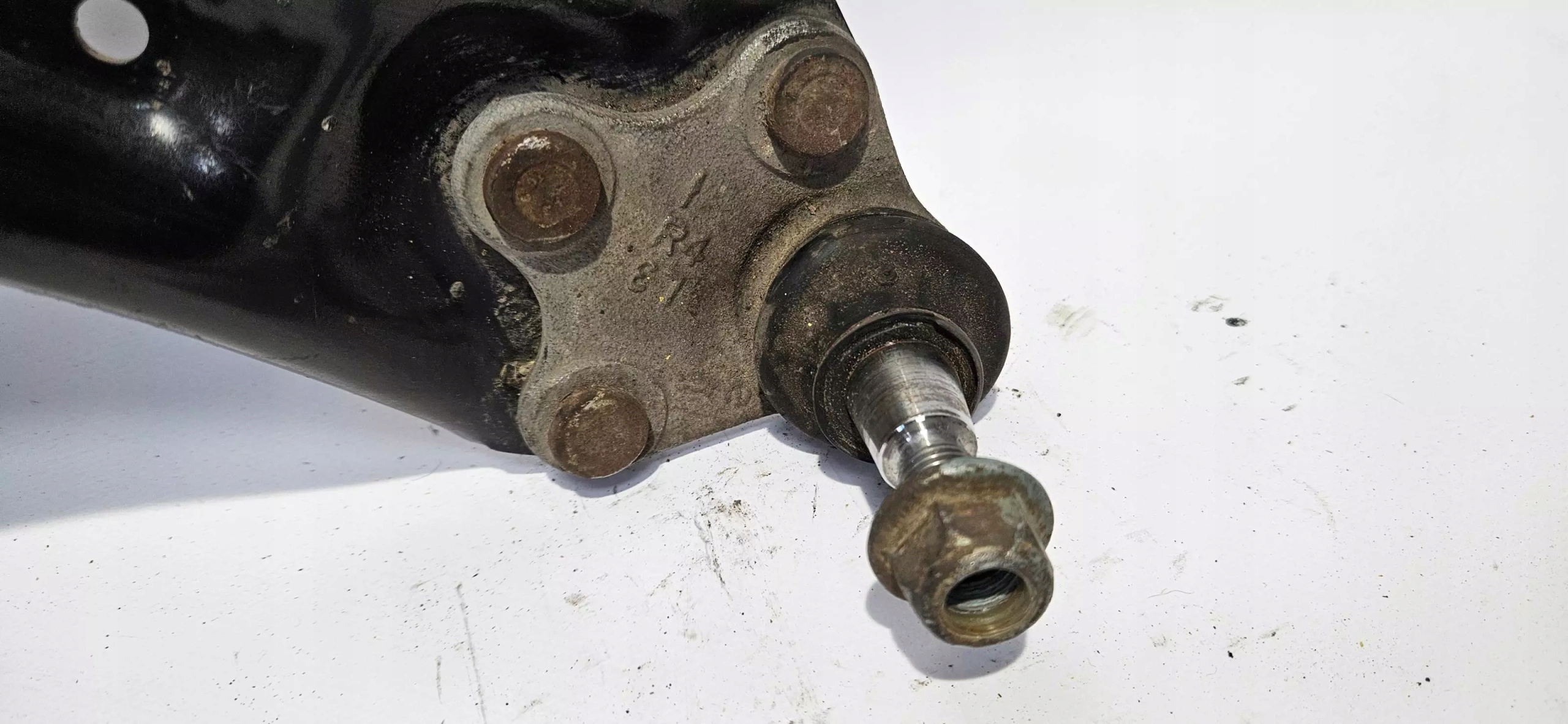 arm right front VW UP 2011-23 SKODA CITIGO 11