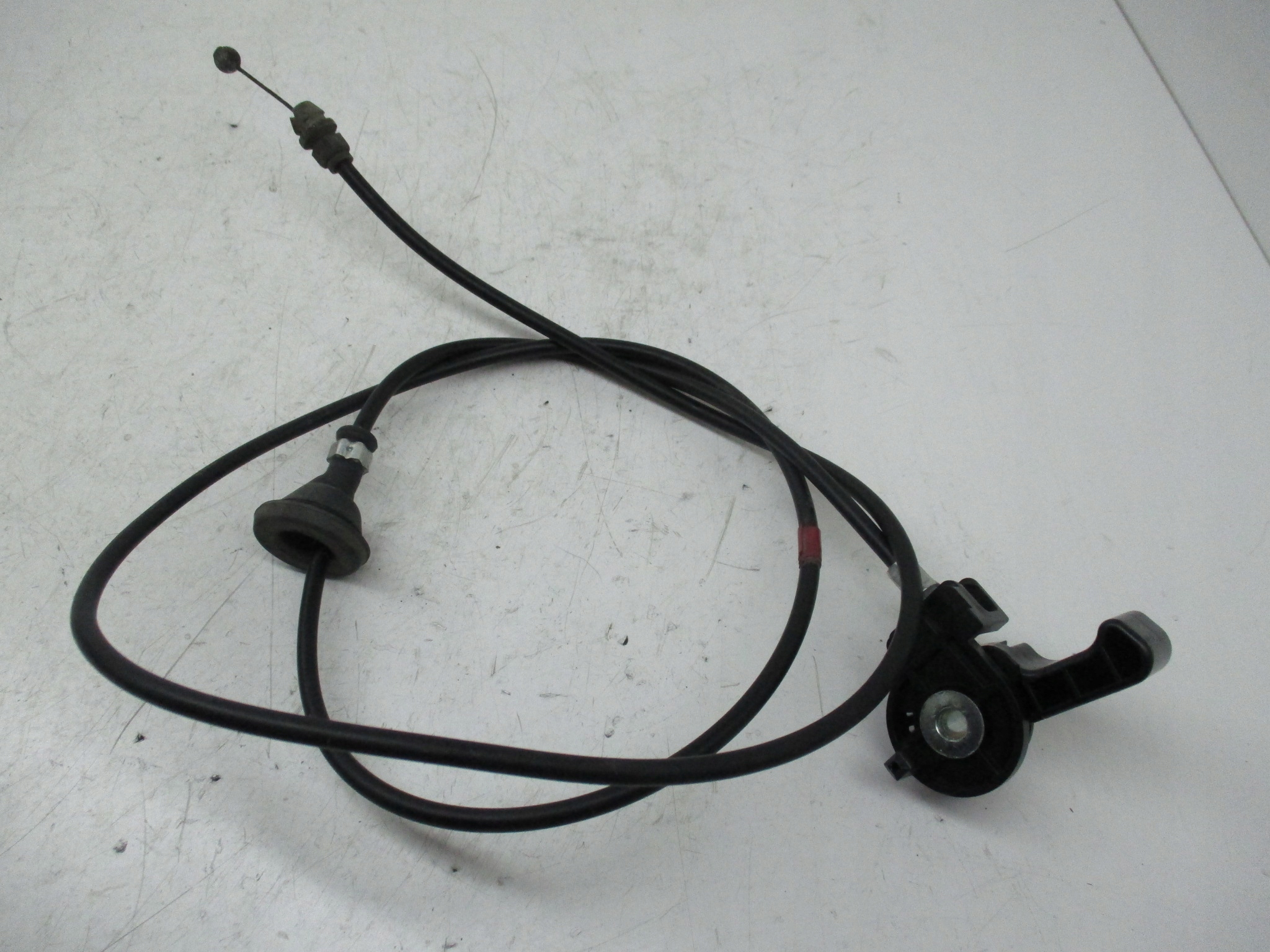 I-miev ion C-zero ручка трос открывания капота