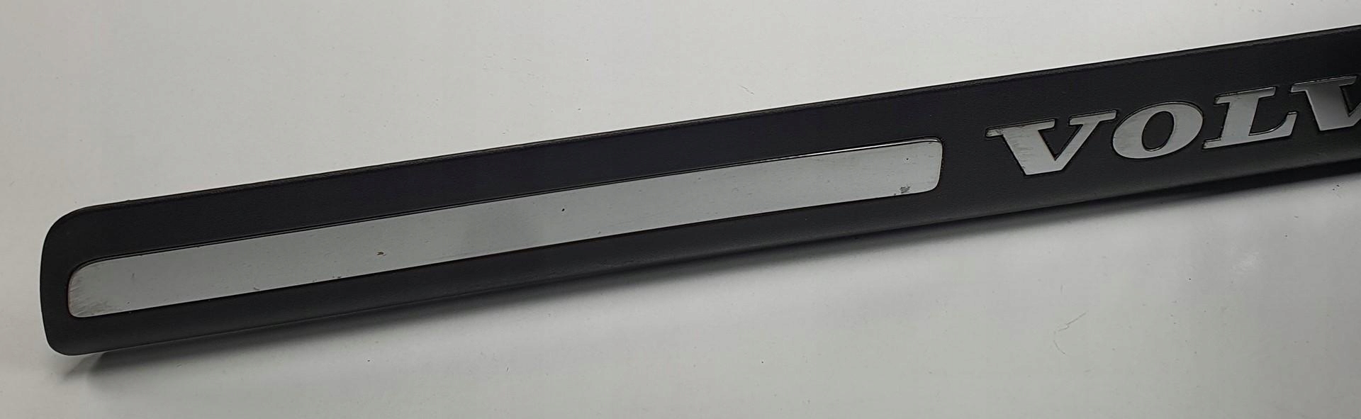 moulding cap of the threshold front VOLVO XC90 8659960