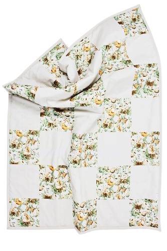 Přehoz na postel patchwork lesní zvířátka béžová 150/220 cm 100% bavlna