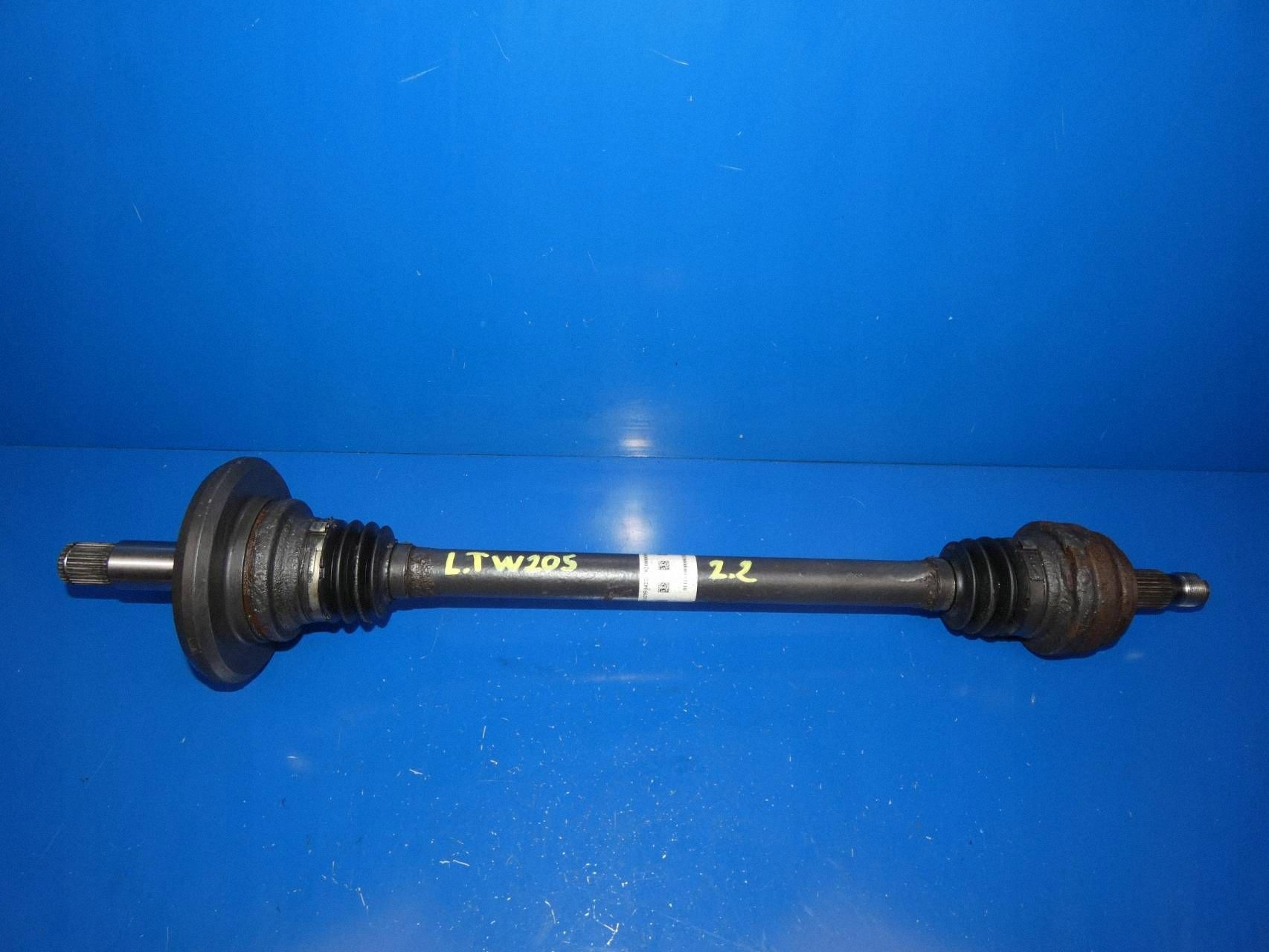 semi-axis rear rear part side left Mercedes-Benz C W205 A2053507608