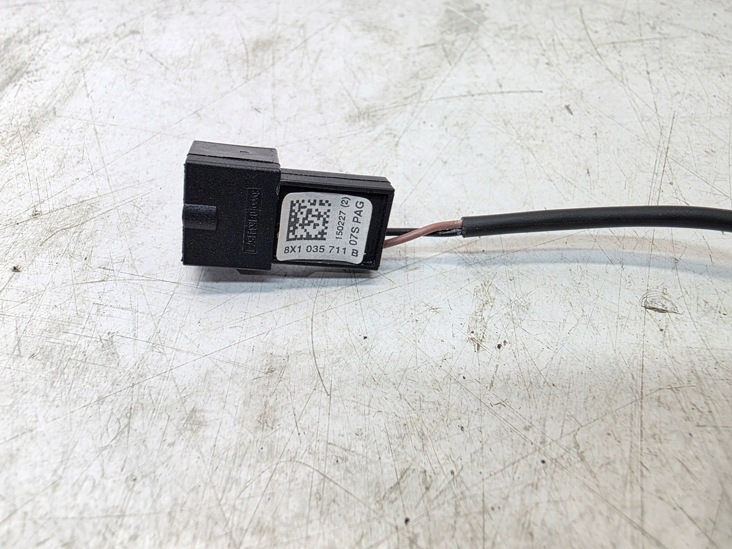 MIKROFON BLUETOOTH AUDI A3 8V Q3 3F 8X1035711B