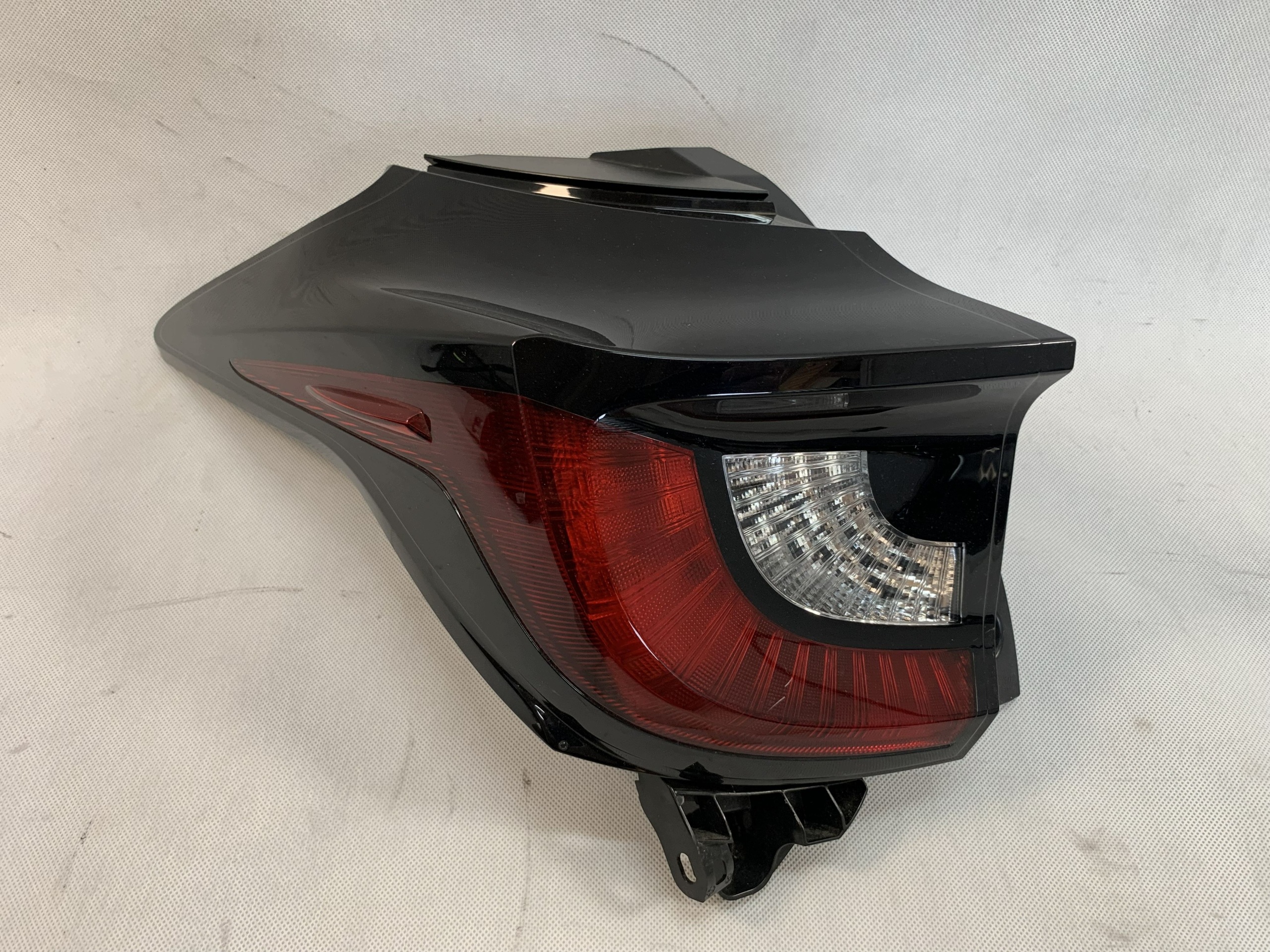 light left rear Toyota Yaris 4 IV 20r LED 07.26
