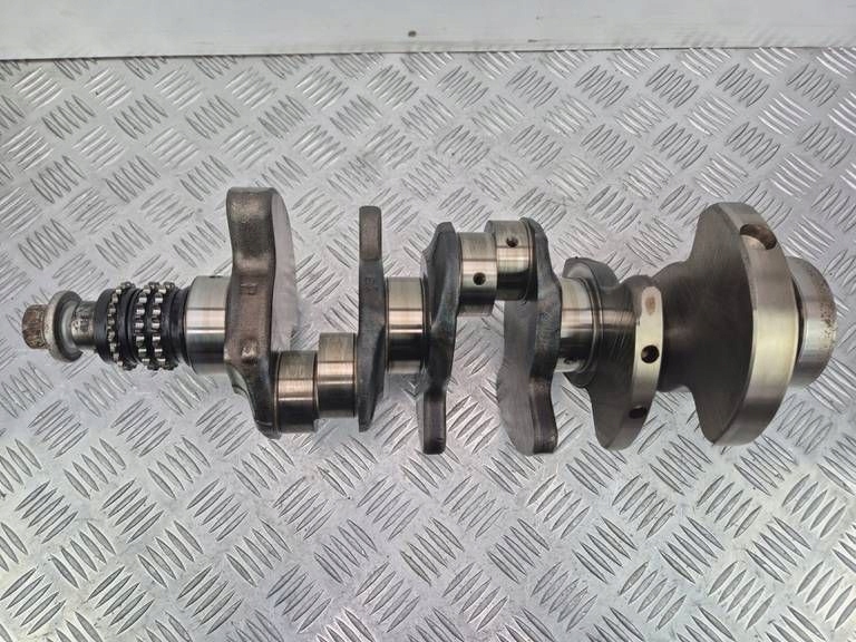 crank Mercedes E350 W212 R27205 M272.977
