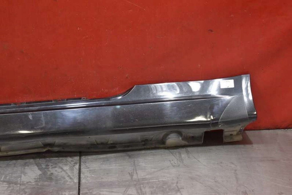 cap threshold left black 17370110 BMW E63 03-07