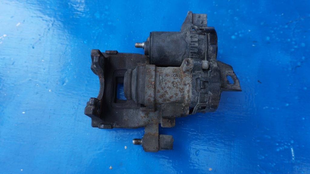 VOLVO S90 V90 - right rear caliper brake 31423717