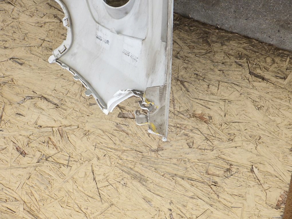 FORD TOURNEO CONNECT MK2 13- front bumper