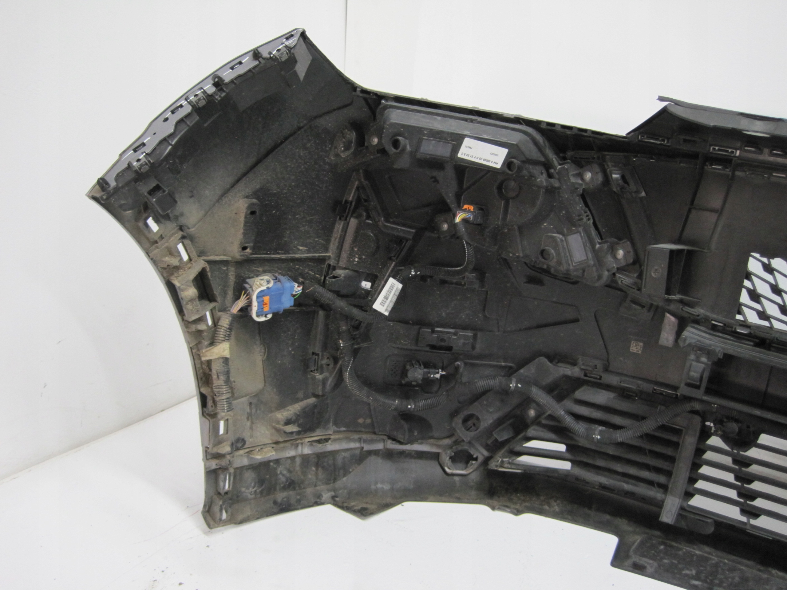 bumper PEUGEOT 3008 III 23R 4 PDC LED front front
