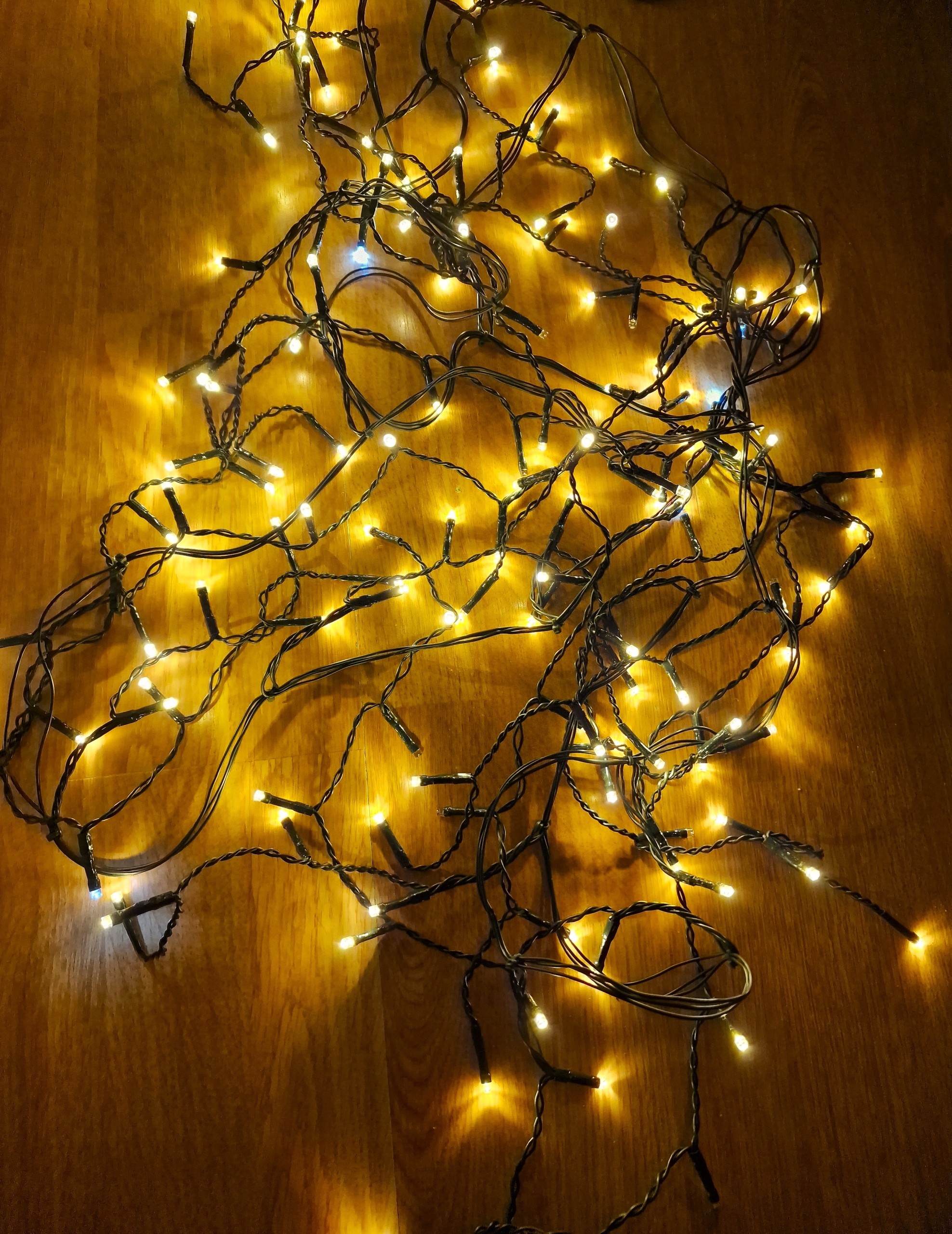 Venkovní osvětlení Led rampouchy 300 teplé s bleskem