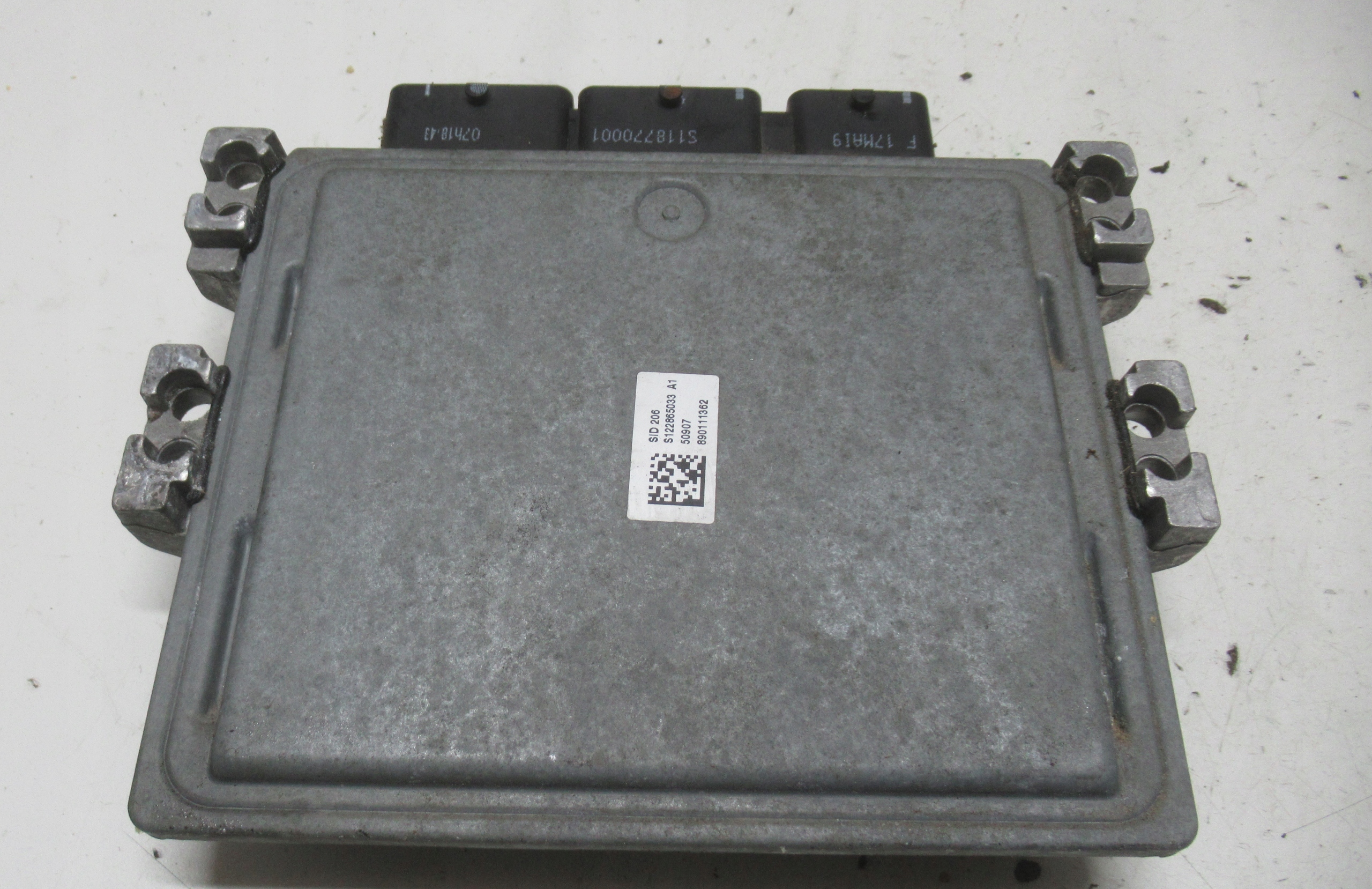 VOLVO V70 2.0 D 09R control unit computer of the engine 31269189