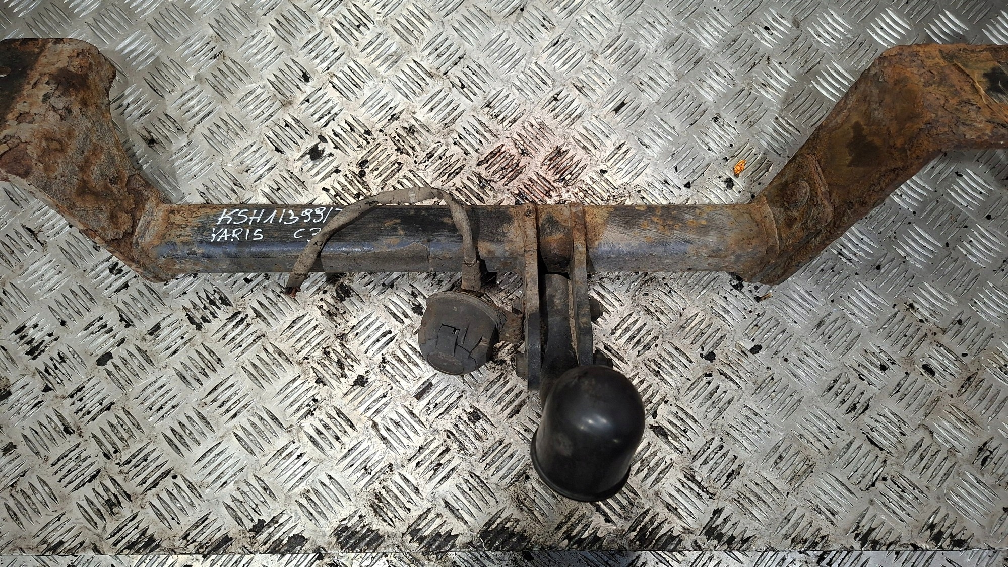 Gancio traino TOYOTA YARIS e