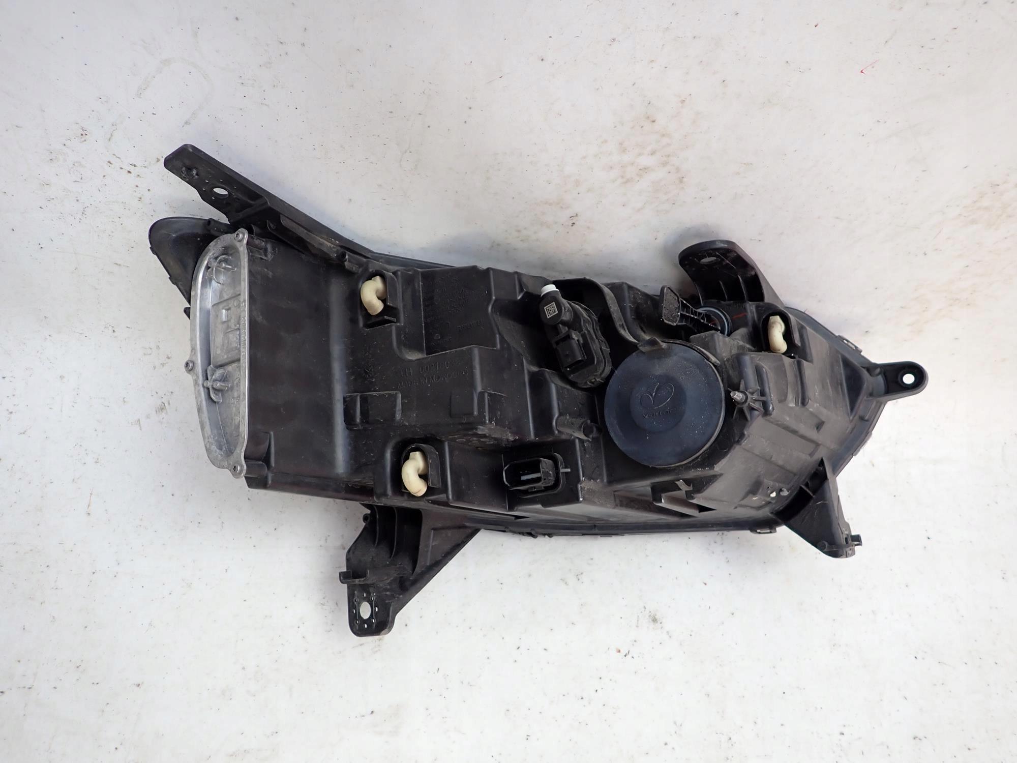 DACIA SANDERO III 3 20-> light front front left