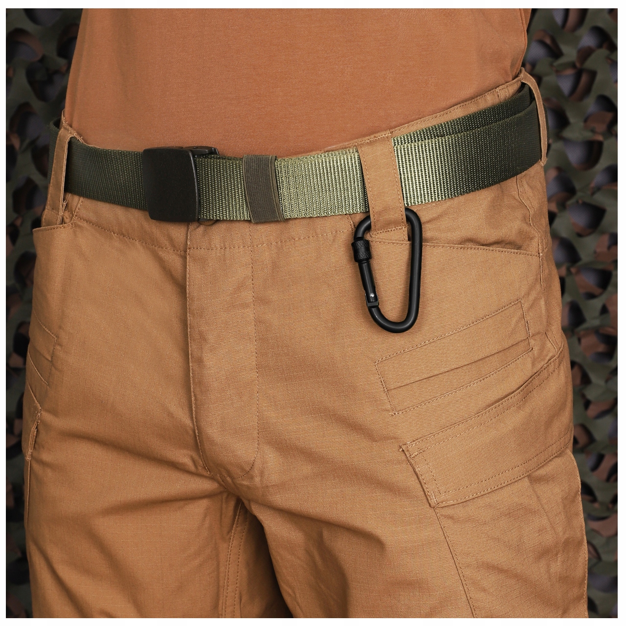 DOMINATOR KARABIŃCZYK Z BLOKADĄ KARABINEK CZARNY Długość (cm) 7.5