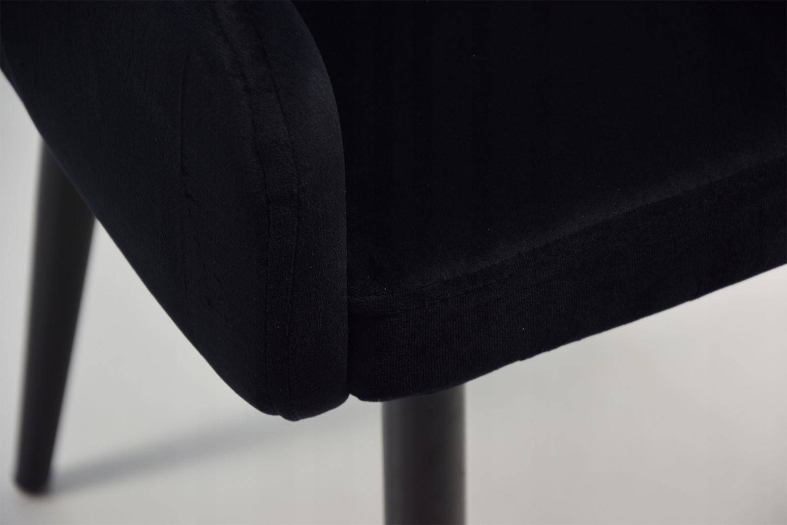 Rozkładany stół i 6 krzeseł DO KUCHNI TAPICEROWANE Wysokość siedziska 47 cm