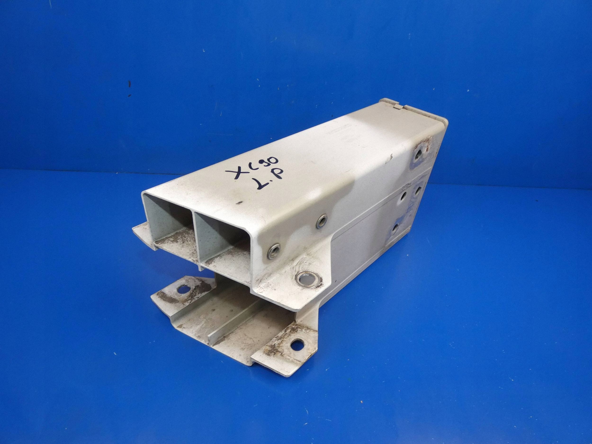 VOLVO XC90 II beam tip tip holder siders left front