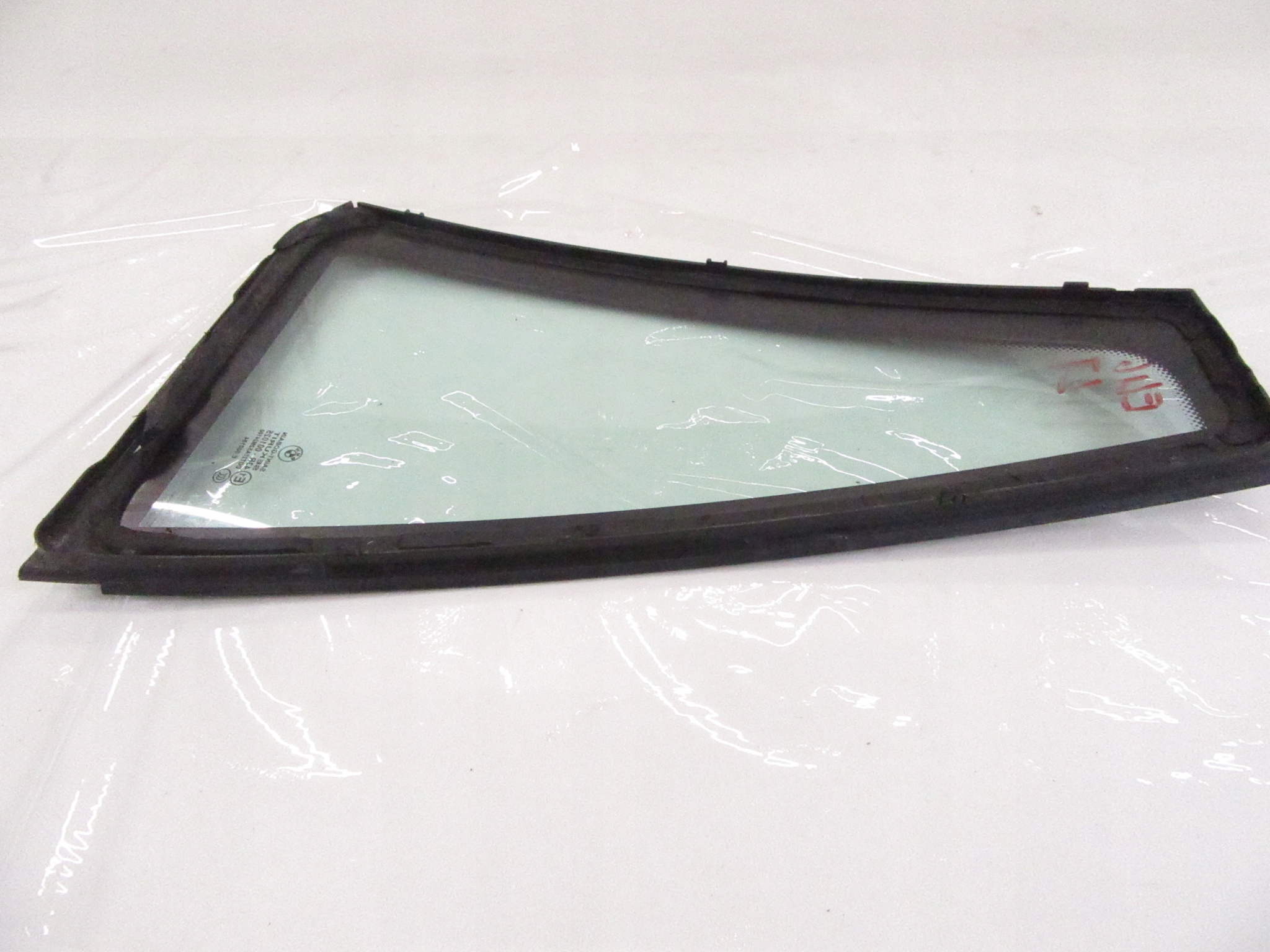 window left left rear part BMW e46 KOMBI