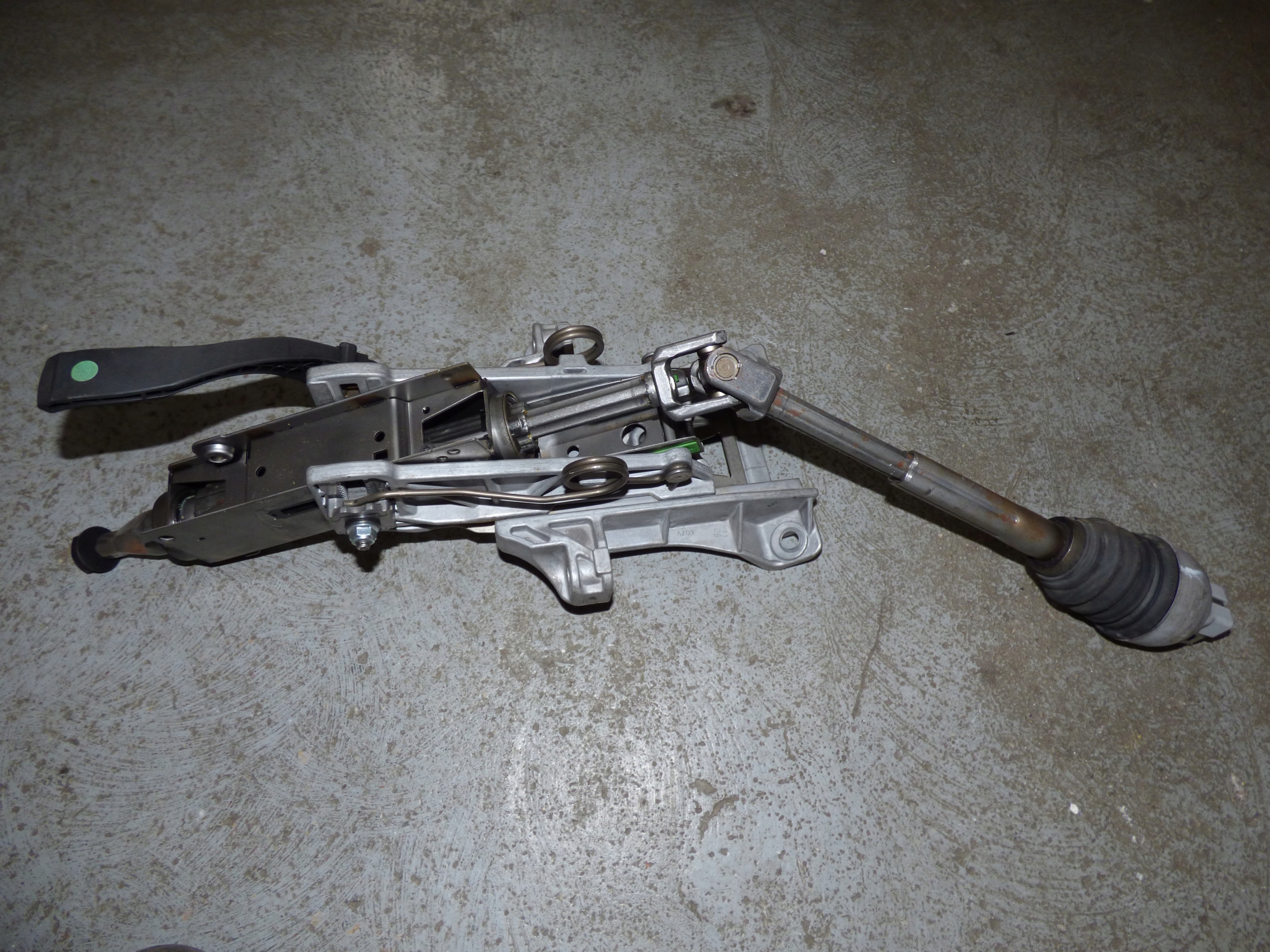 steering wheel rod EUROPA FORD FOCUS MK3