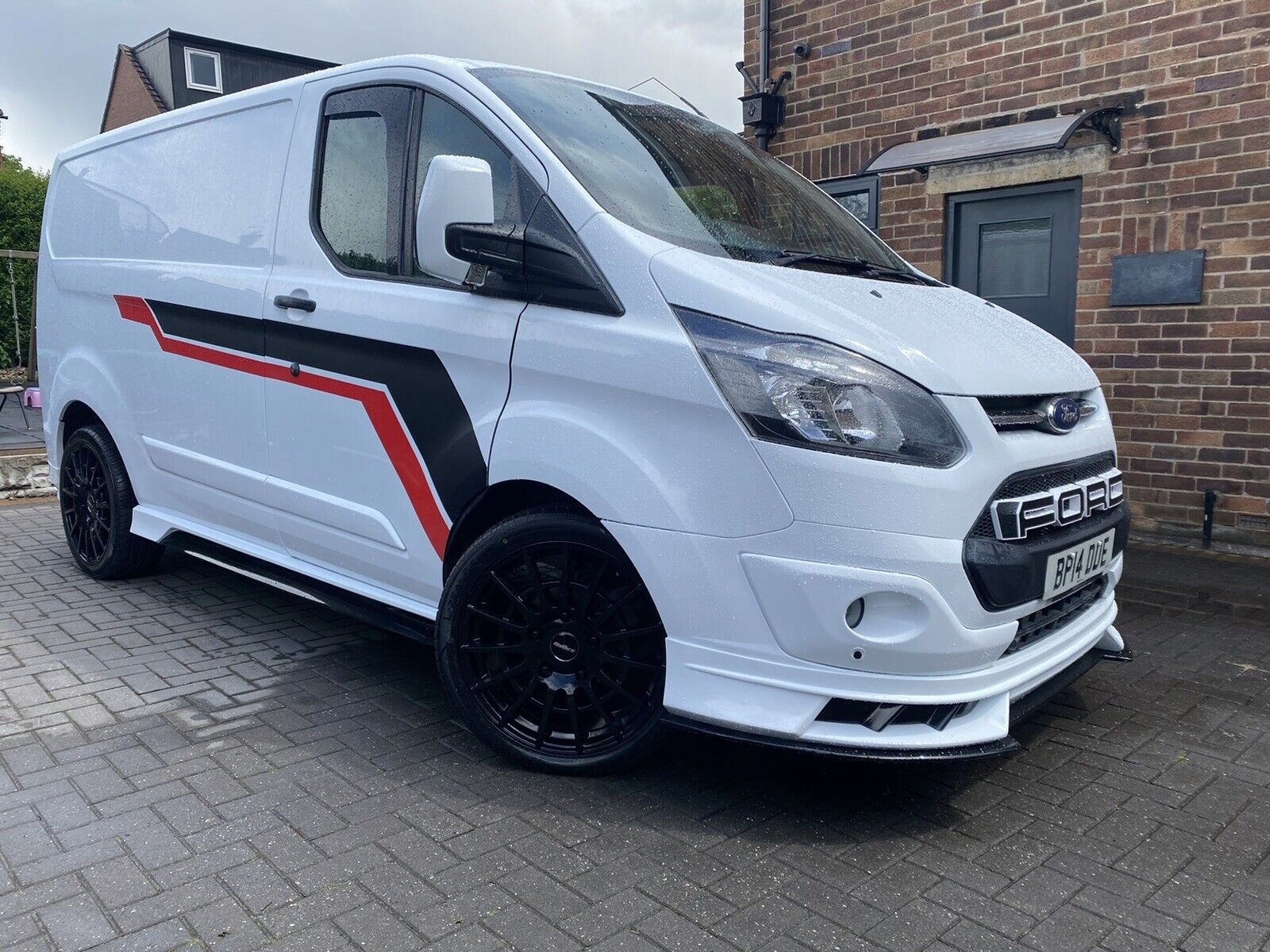 TRANSIT TOURNEO CUSTOM 2012-2018 DOKŁADKA PRZEDNIA SPLITTER SPOILER PLASTIK Numer katalogowy producenta TRFS-V4