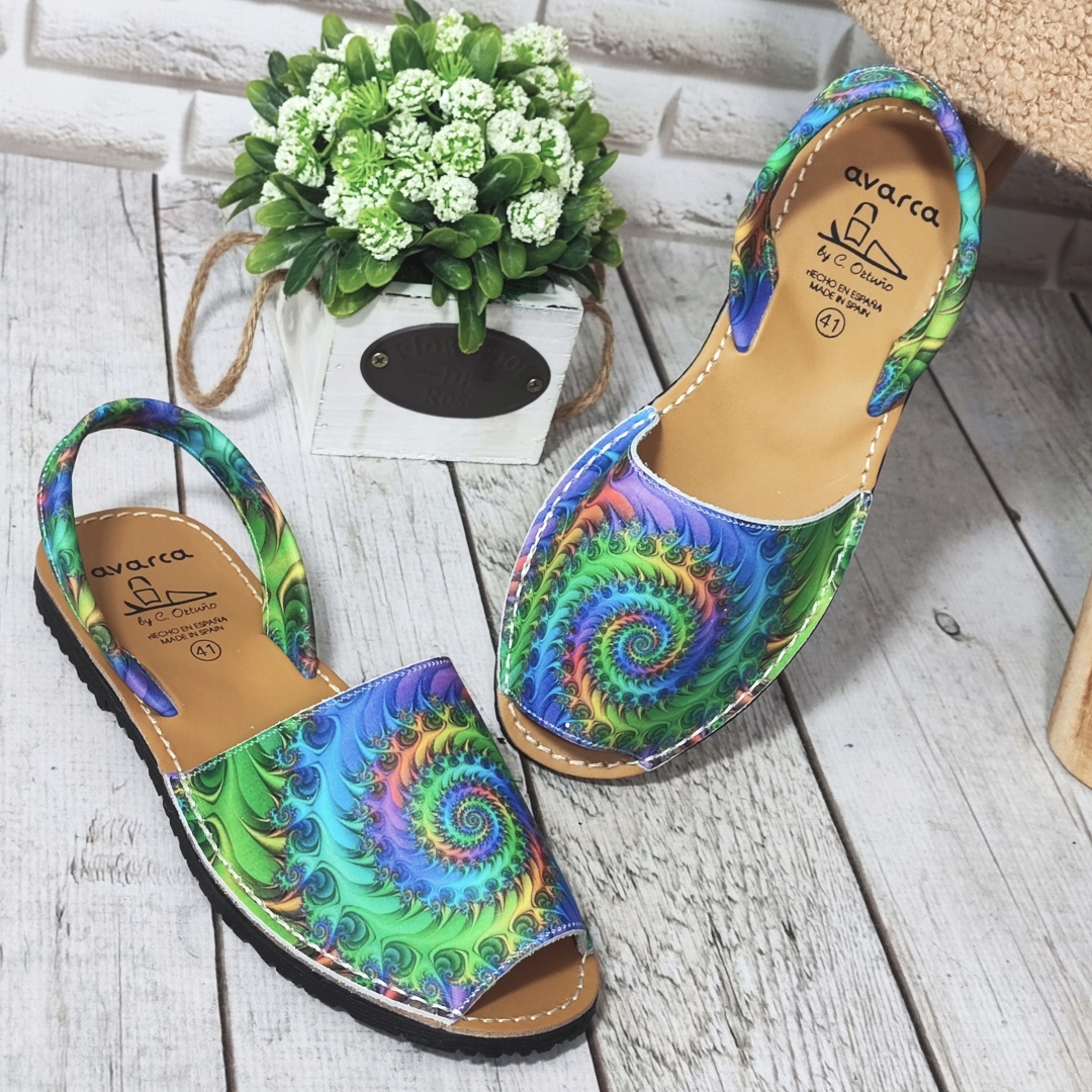 HISZPAŃSKIE SKÓRZANE SANDAŁY DAMSKIE AVARCAS - 40 Płeć kobieta