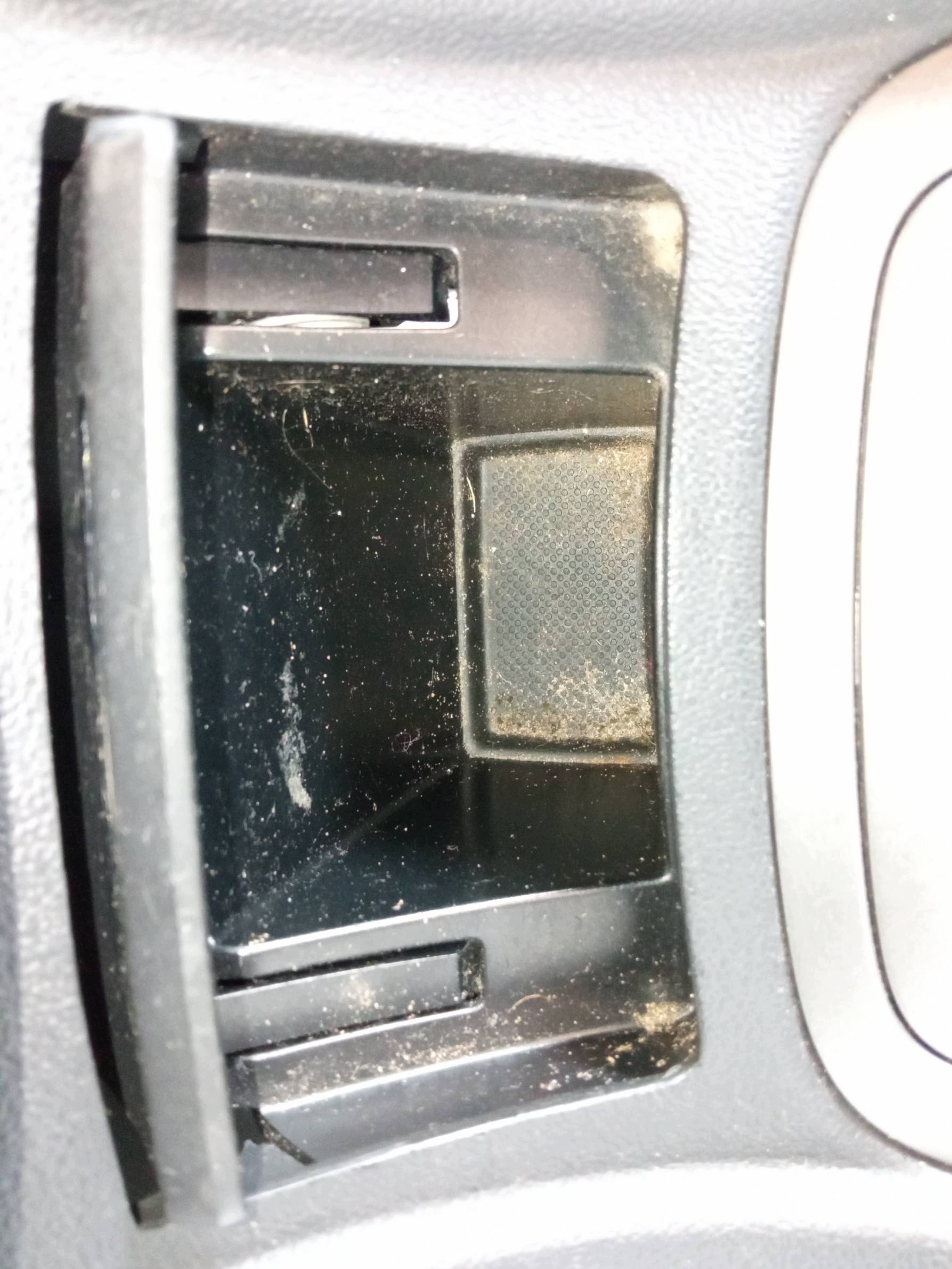 TUNEL central armrest III X7 Citroen C5 II (2007- )