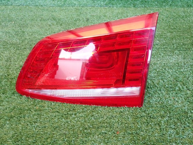 VW PASSAT B7 light right rear rear part to the bonnet