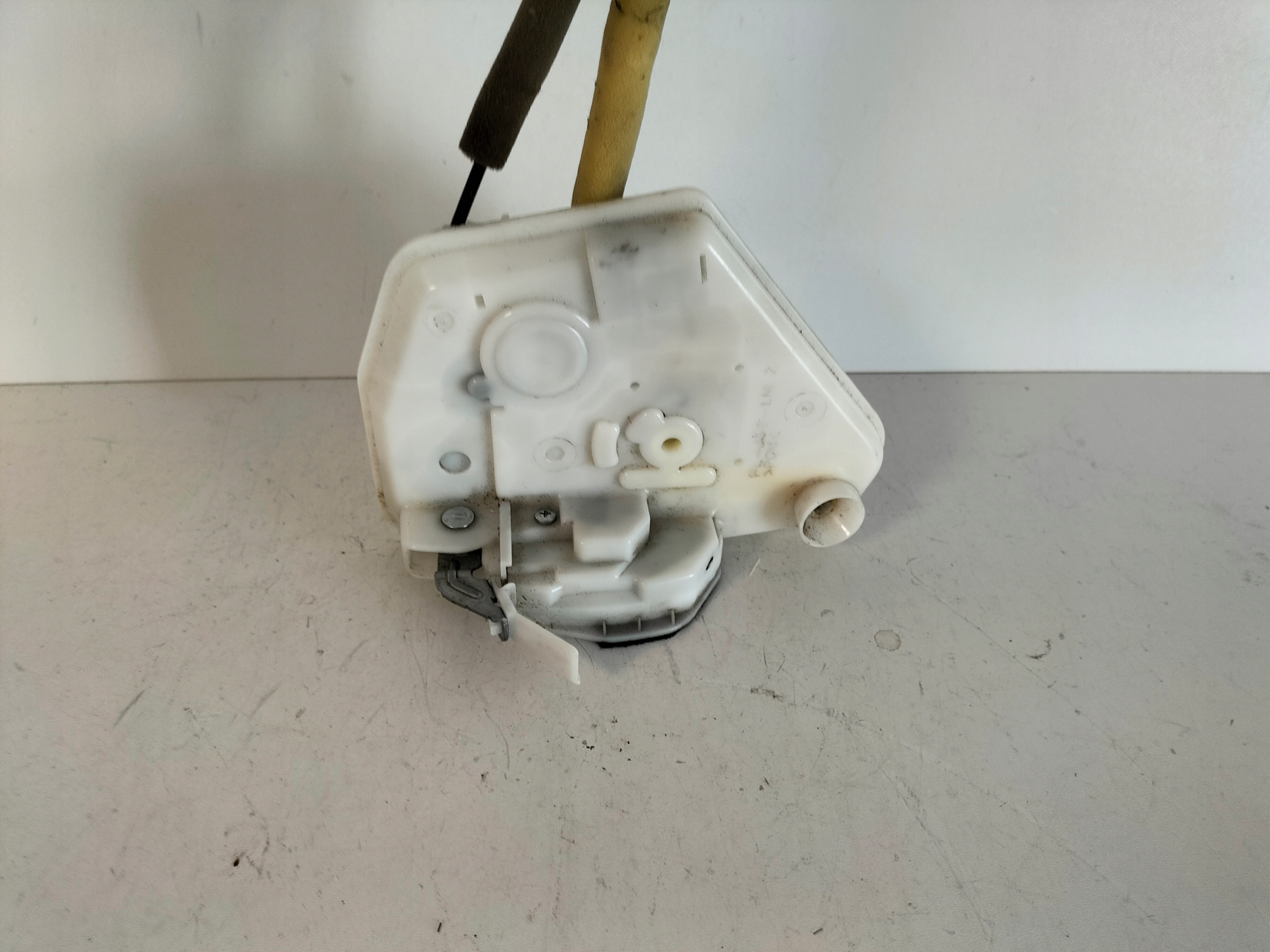 lock door przednich front left MAZDA CX3 CX-3 15