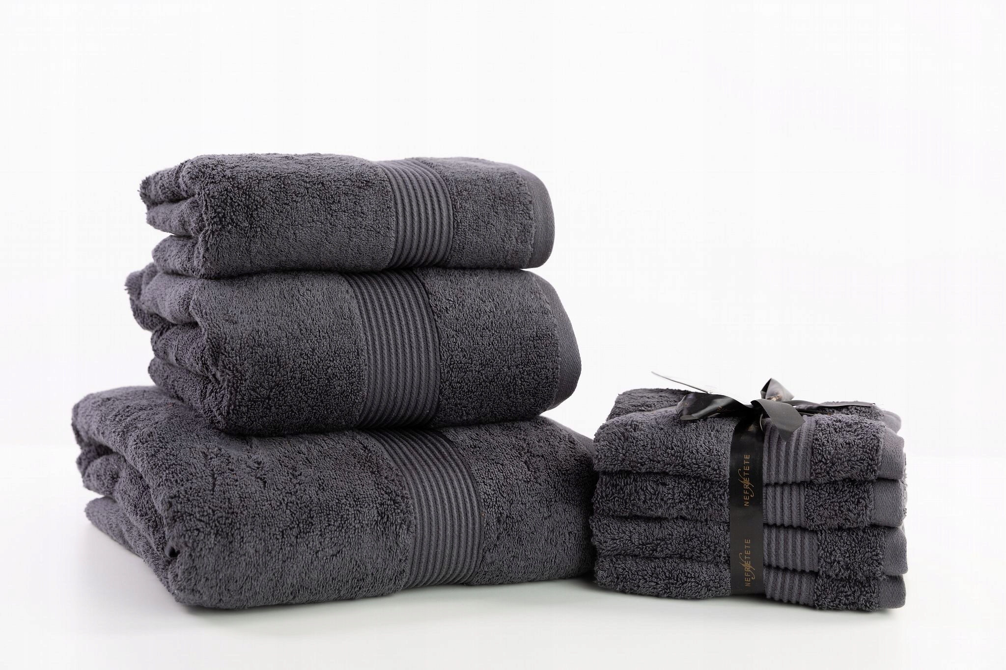 

Nefretete Ręcznik Pimacott 700 Gsm 70x130 supima